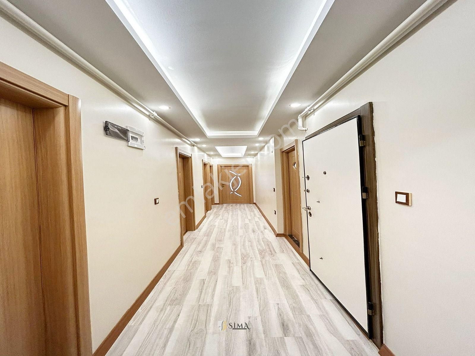 Sima Yapı'dan Metrobüse Yakın Aile Binasında 2+1 120 M2 Satılık Daire - Görsel 9