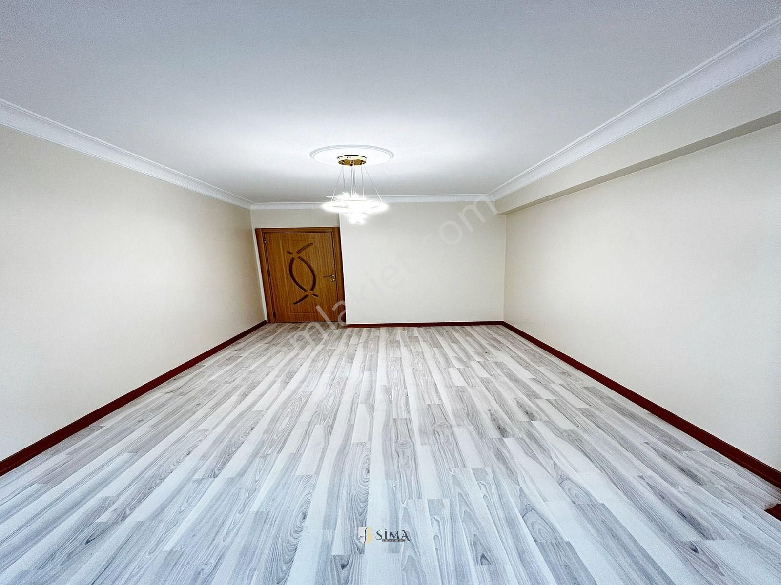 Sima Yapı'dan Metrobüse Yakın Aile Binasında 2+1 120 M2 Satılık Daire - Görsel 8