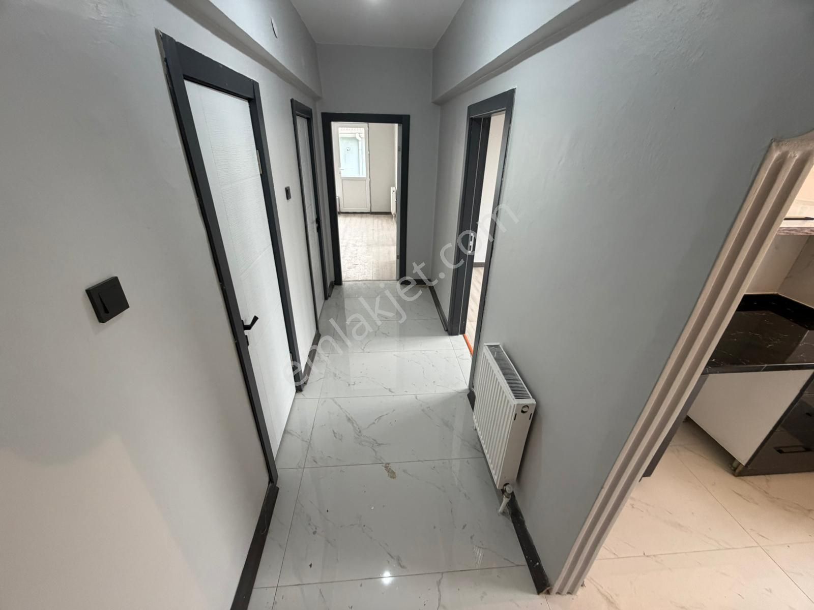 Kariyer'den Kalaba'da Cadde Yakını Katta Lüx Yapılı 3+1 Fırsat Daire - Görsel 35