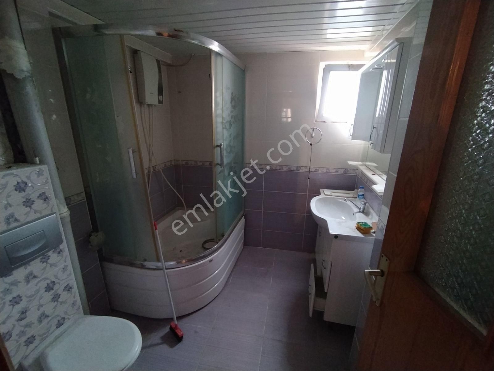 Caddeye Ve Tramvaya Yakın Merkezi Konumda 3+1 Kiralık Daire - Görsel 9