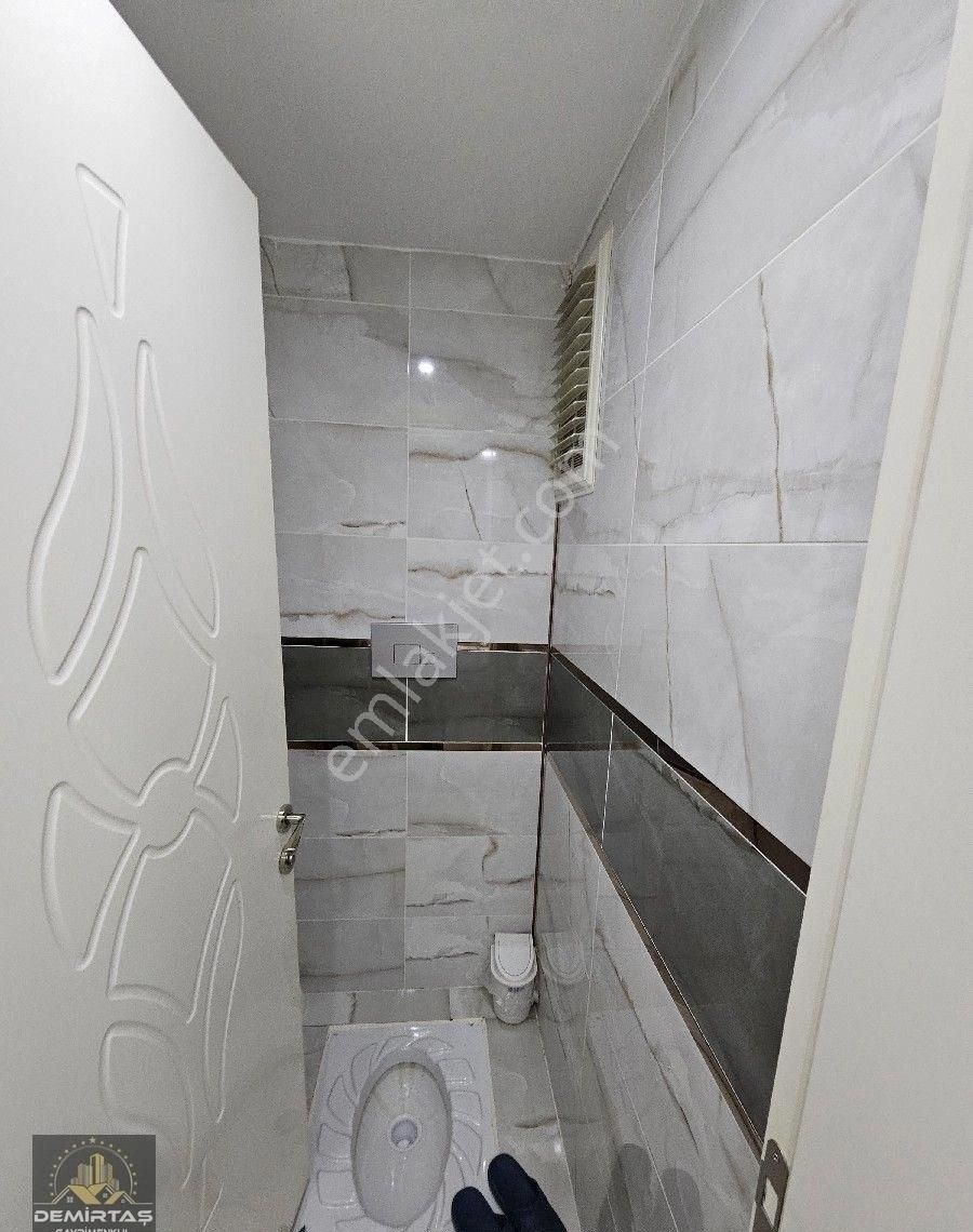 1200 Evler Mahallesinde Satilik Daire - Görsel 28