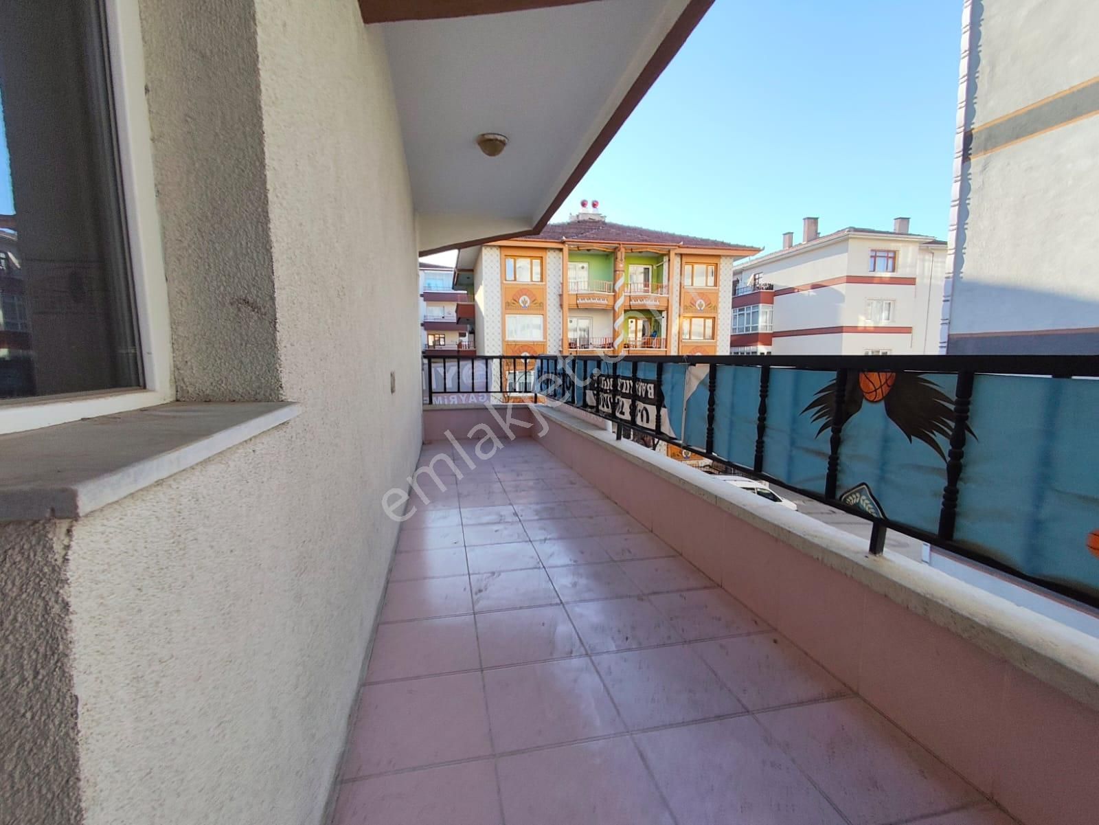 Yılmaz Gayrimenkulden Arakat Oncepe Cadeuzerı Kacırılmayacak 3+1 Fırsat Dairesi - Görsel 21