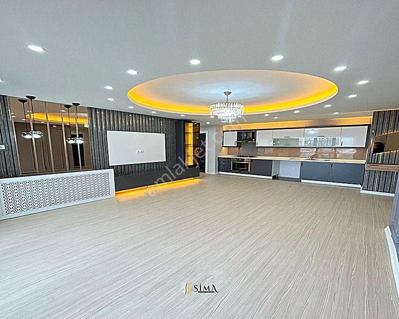 Güvenlikli Otoparklı Site İçi Yüksek Kira Getirili 1+1 Daire - Görsel 3