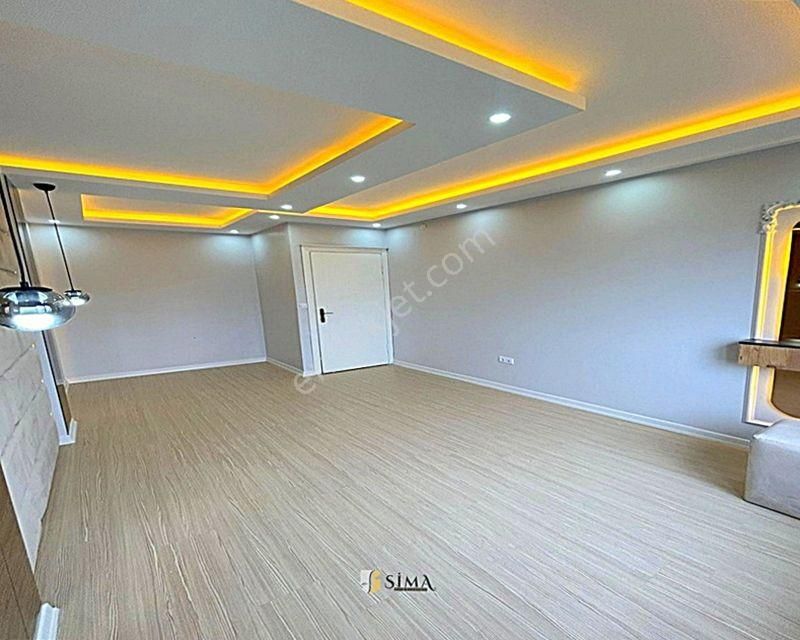 Güvenlikli Otoparklı Site İçi Yüksek Kira Getirili 1+1 Daire - Görsel 9