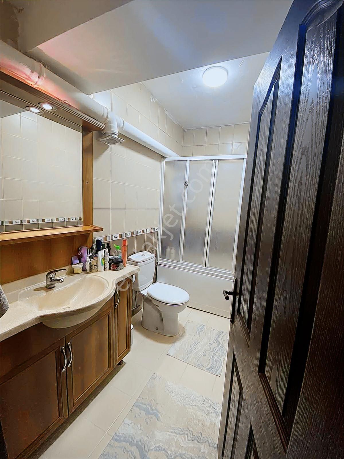 Çankaya İlker Mah Şehir Manzaralı,bakımlı 3+1 Satılık Daire - Görsel 7