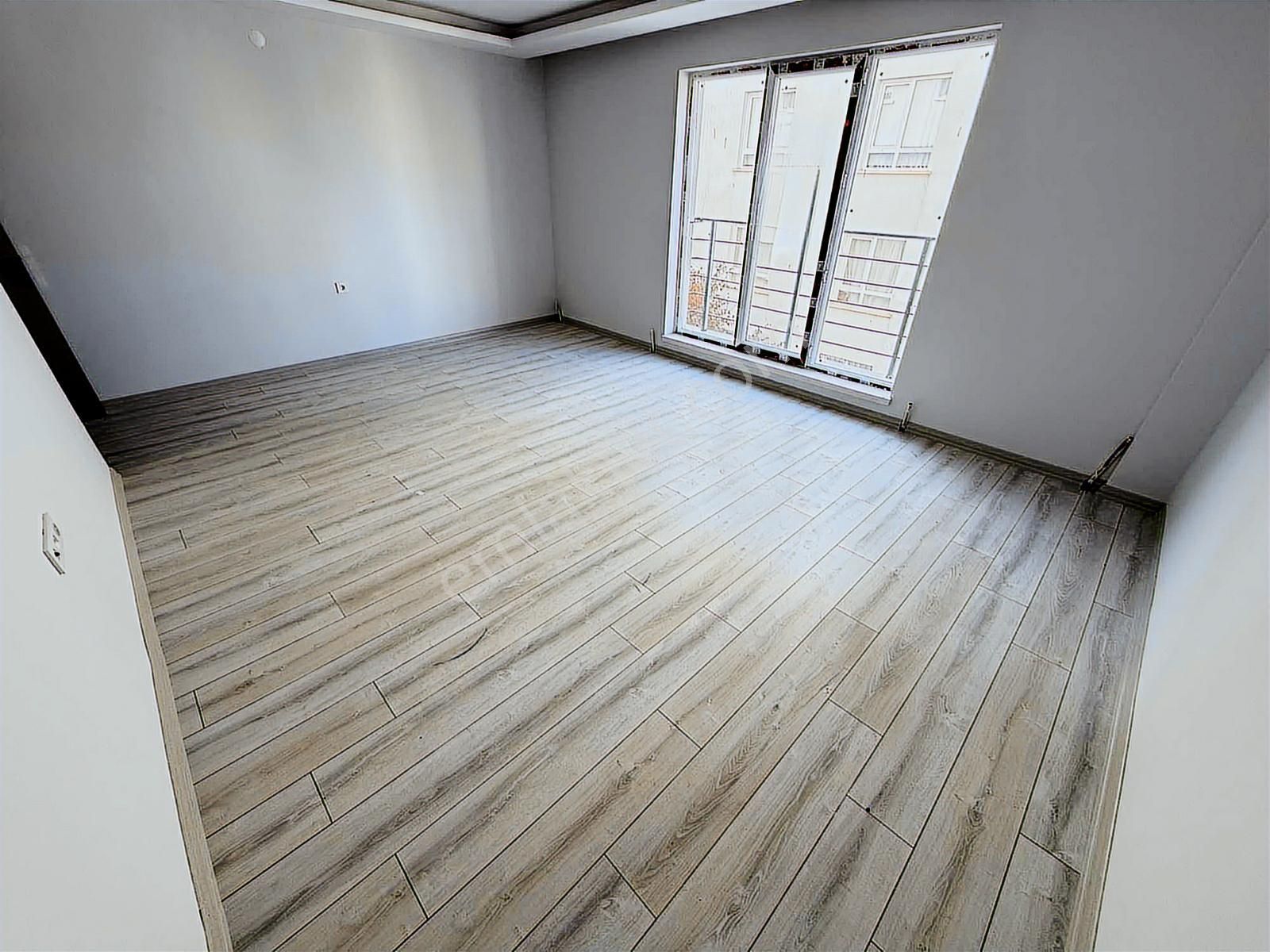 Şentürk Gayrimenkul'den*çift Banyolu**süper Konumda**sıfır Daire - Görsel 11