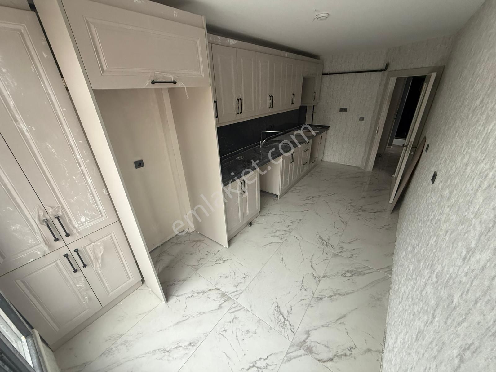 Sanatoryum Eğitim Araştırma Has. Yakını Sıfır Bina 2+1 Ön Cephe 1.kat Fırsat - Görsel 7