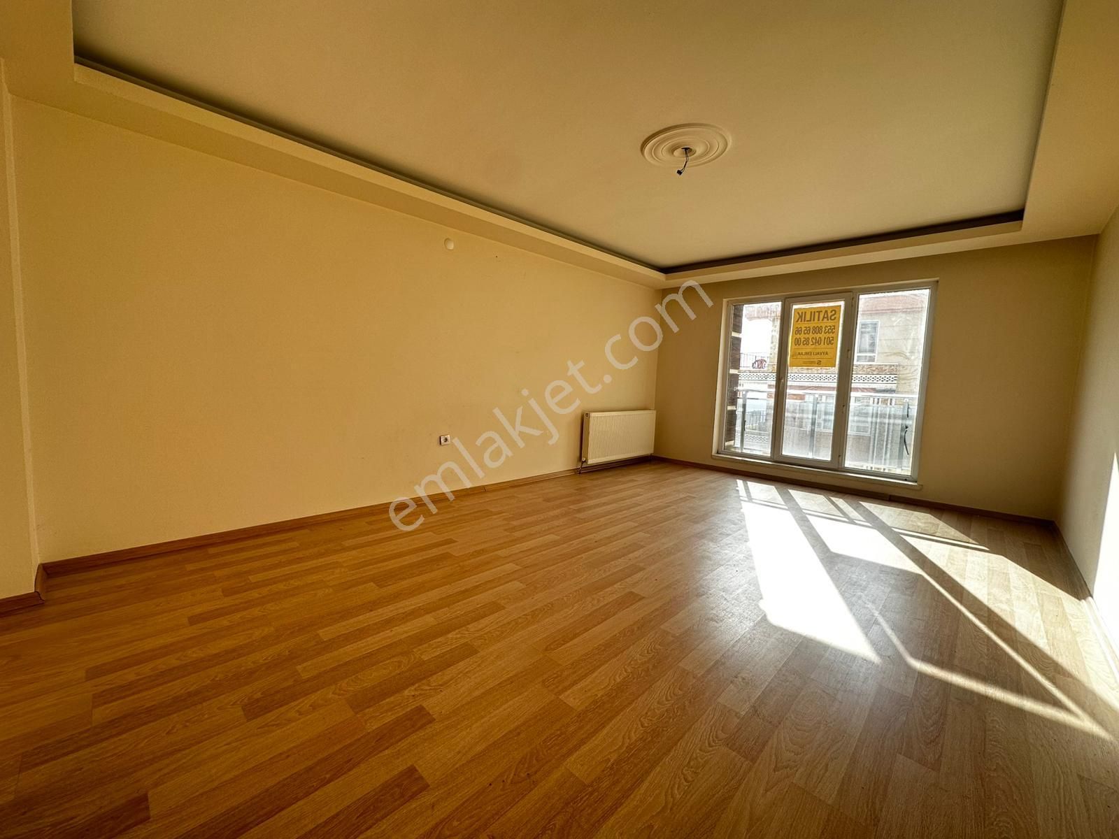 Esertepe'de Cadde Yakını Ara Katta Asansörlü Ebeveyn Banyolu 4+1 Fırsat Daire - Görsel 15