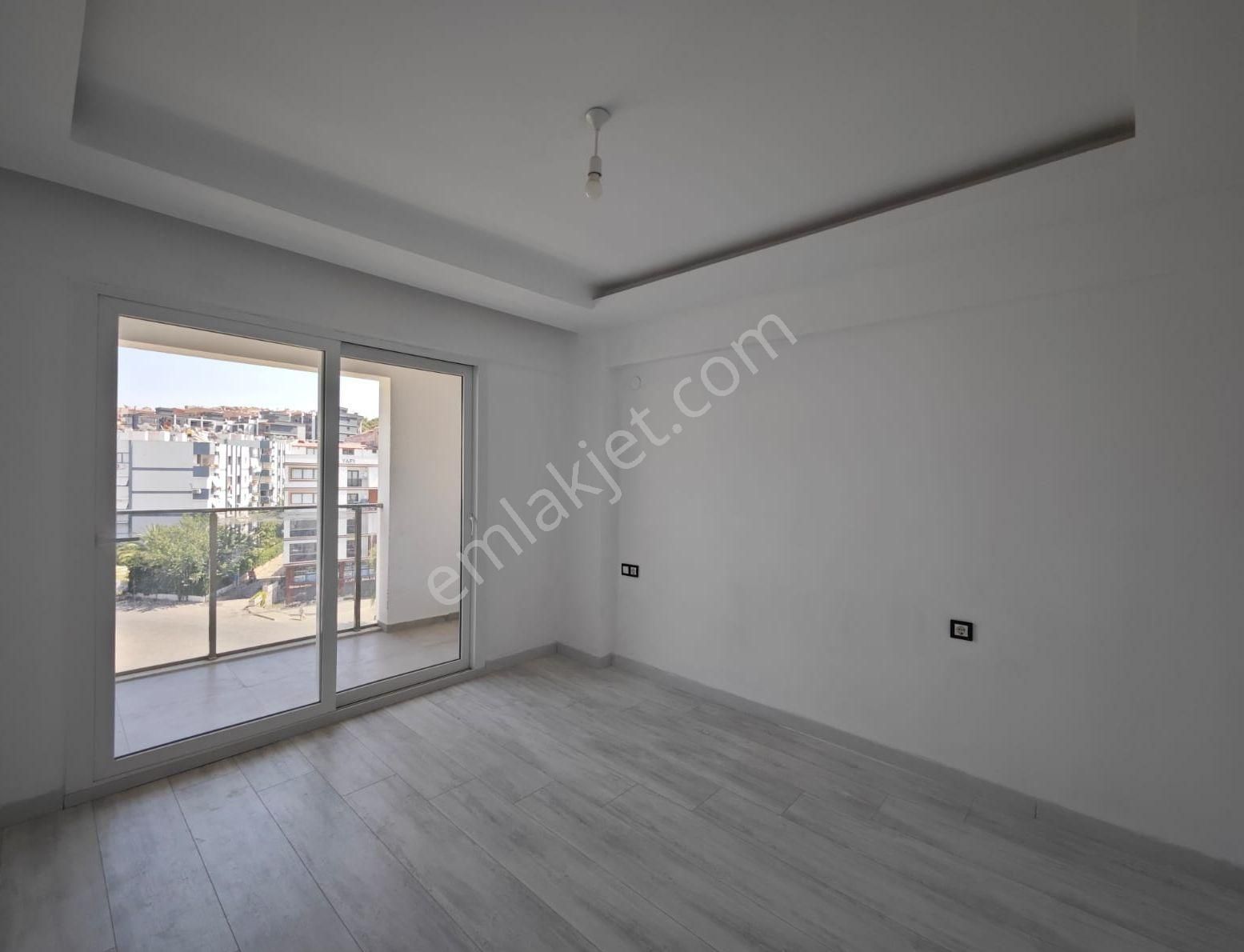 Cumhuriyet Mahallesi'nde Kiralık Geniş 1+1 - Görsel 11