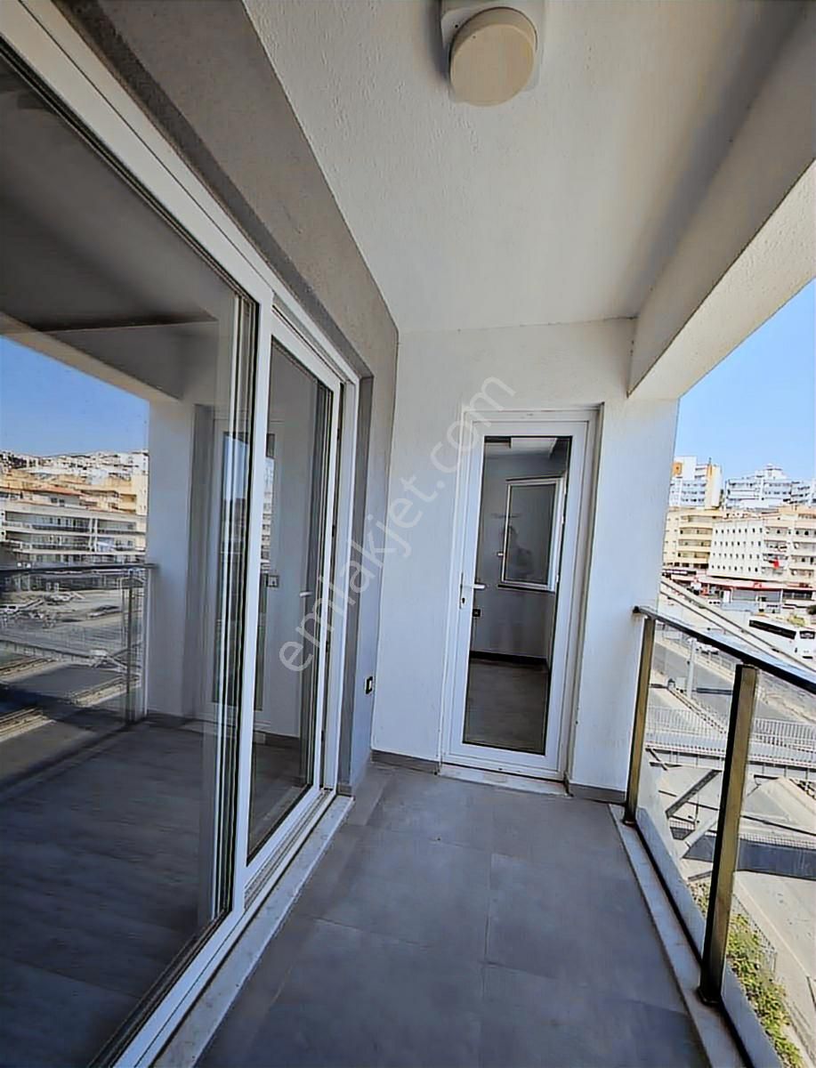 Cumhuriyet Mahallesi'nde Kiralık Geniş 1+1 - Görsel 7