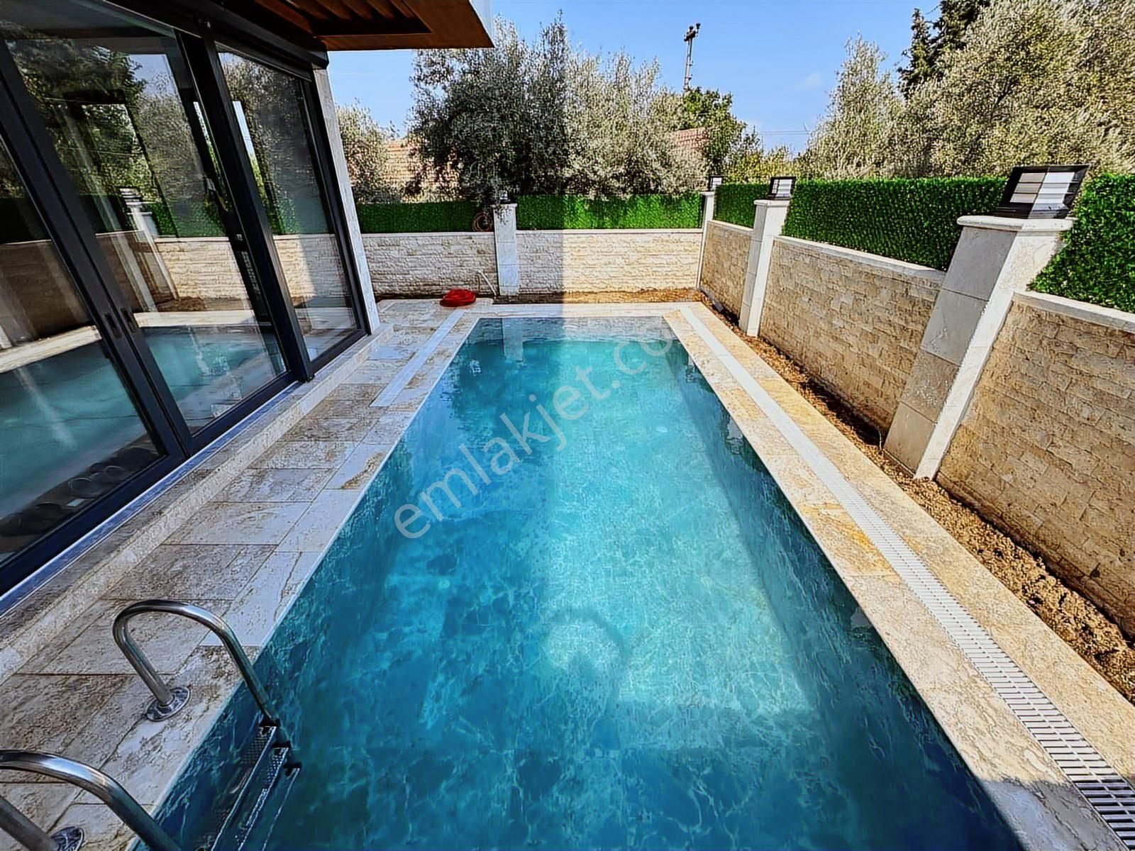 Antalya'da 450 M2 7+1 Havuz 4 Katlı Asansör Ultra Lüks İskanlı - Görsel 33