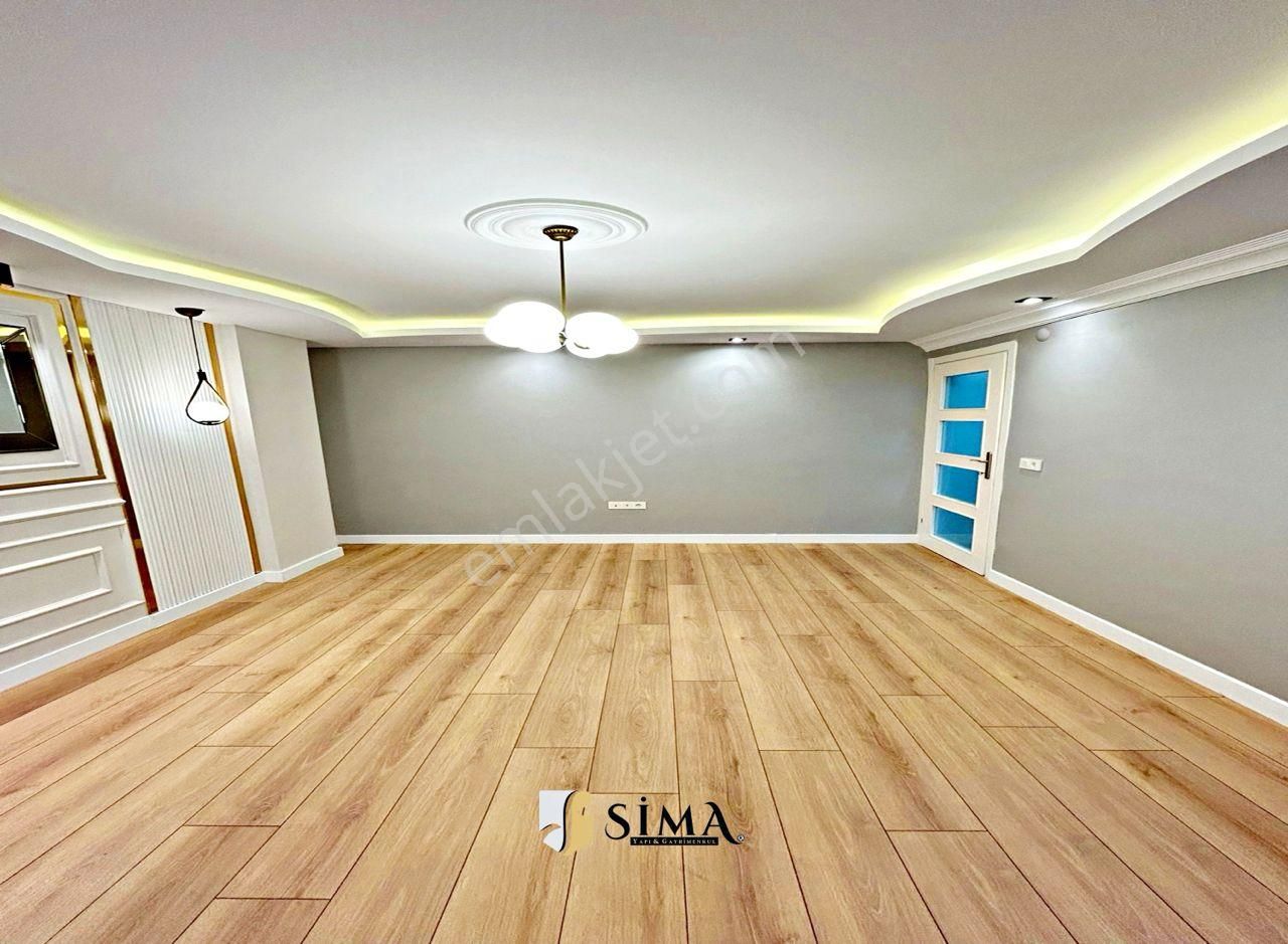 Metrobüsün Dibinde Giriş Kat Seviyesinde Dekorlu 2+1 Satılık Daire - Görsel 14