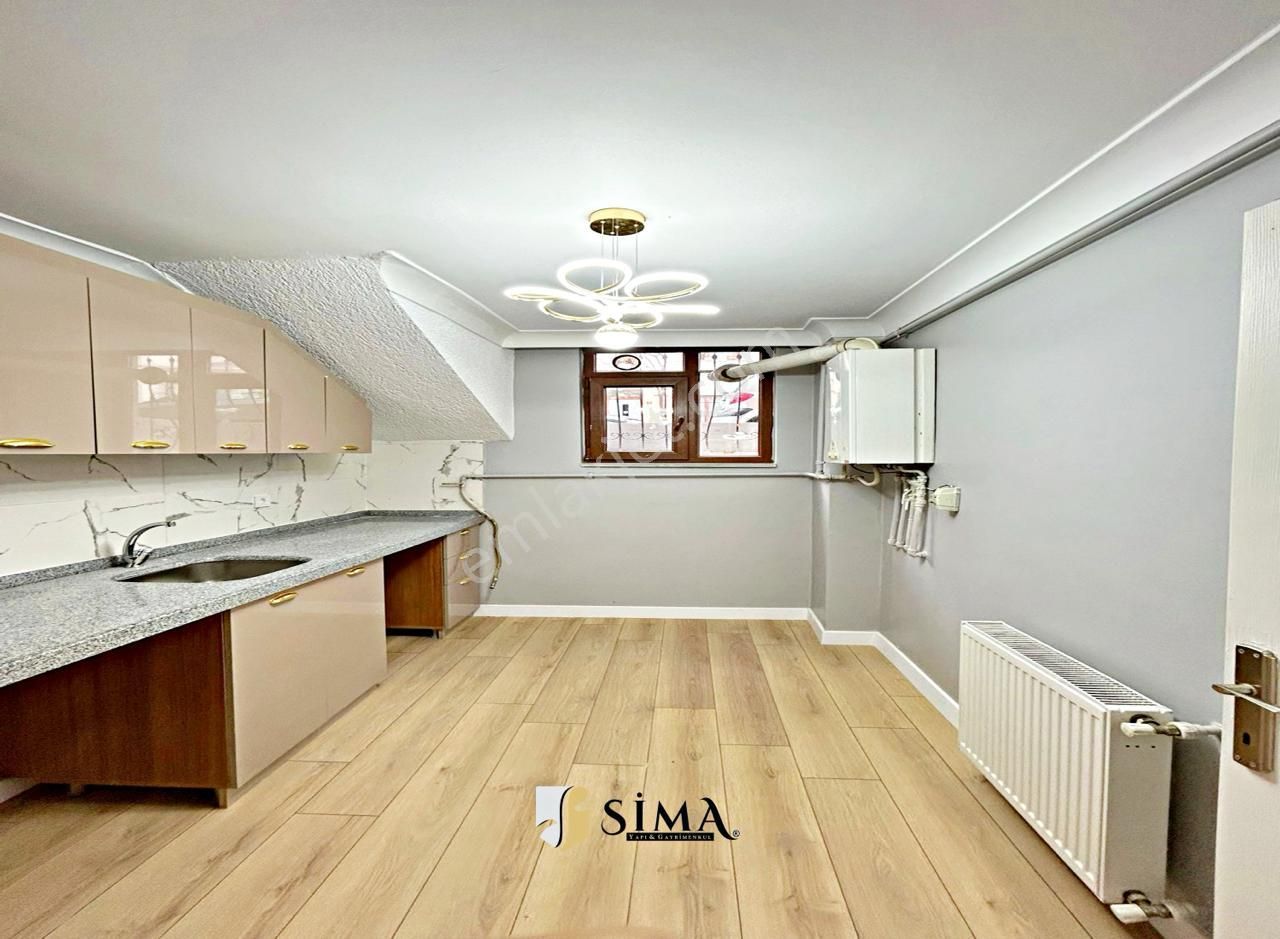 Metrobüsün Dibinde Giriş Kat Seviyesinde Dekorlu 2+1 Satılık Daire - Görsel 19