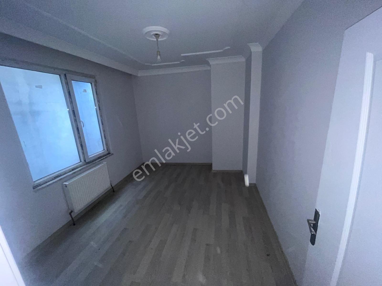 Kemalpaşa Mahallesi'nde Acil Satılık 2+1 Kapalı Mutfak Daire - Görsel 9