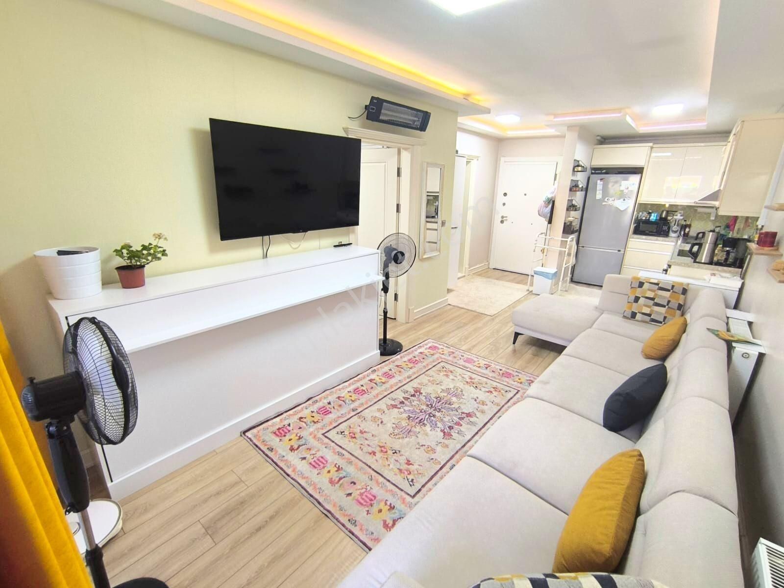 🛑🛑aktif'ten Akçay'da Satılık Yüzme Havuzlu Otoparklı ,güvenlikli Eşyalı Lüx 1+1 Daire - Görsel 12