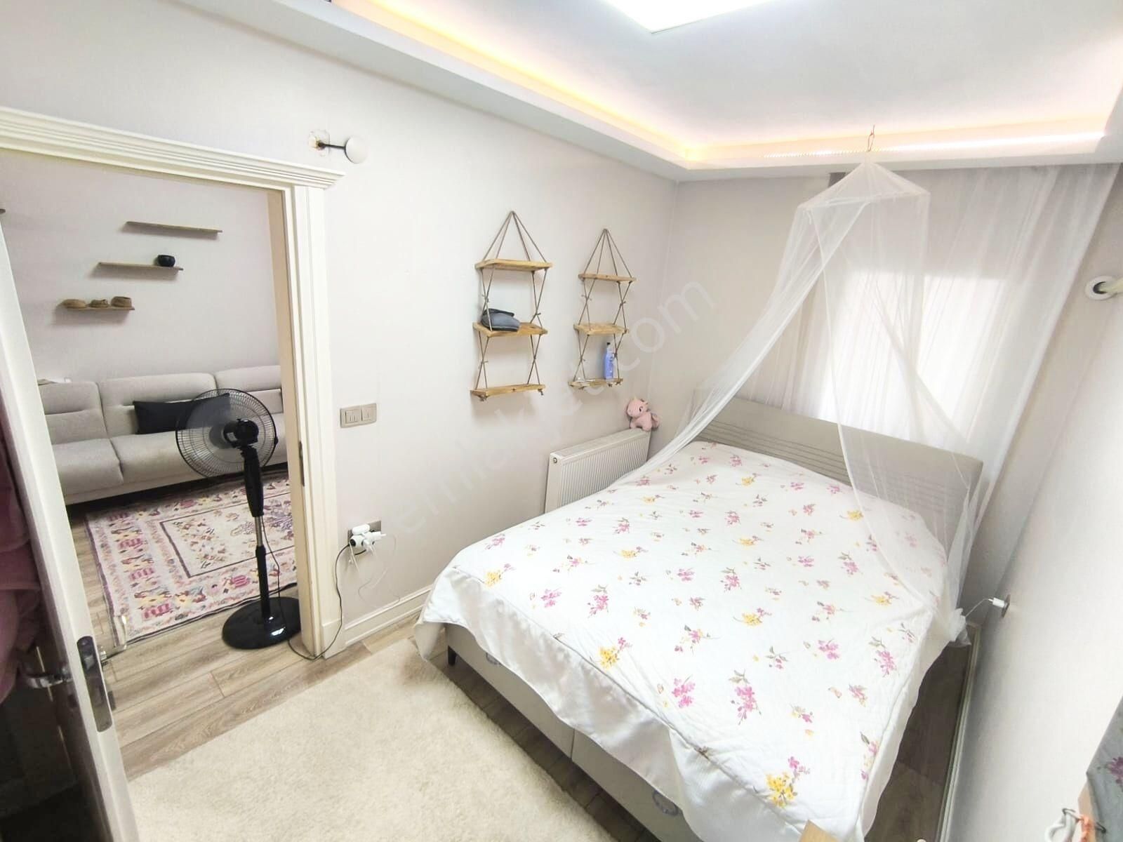🛑🛑aktif'ten Akçay'da Satılık Yüzme Havuzlu Otoparklı ,güvenlikli Eşyalı Lüx 1+1 Daire - Görsel 6