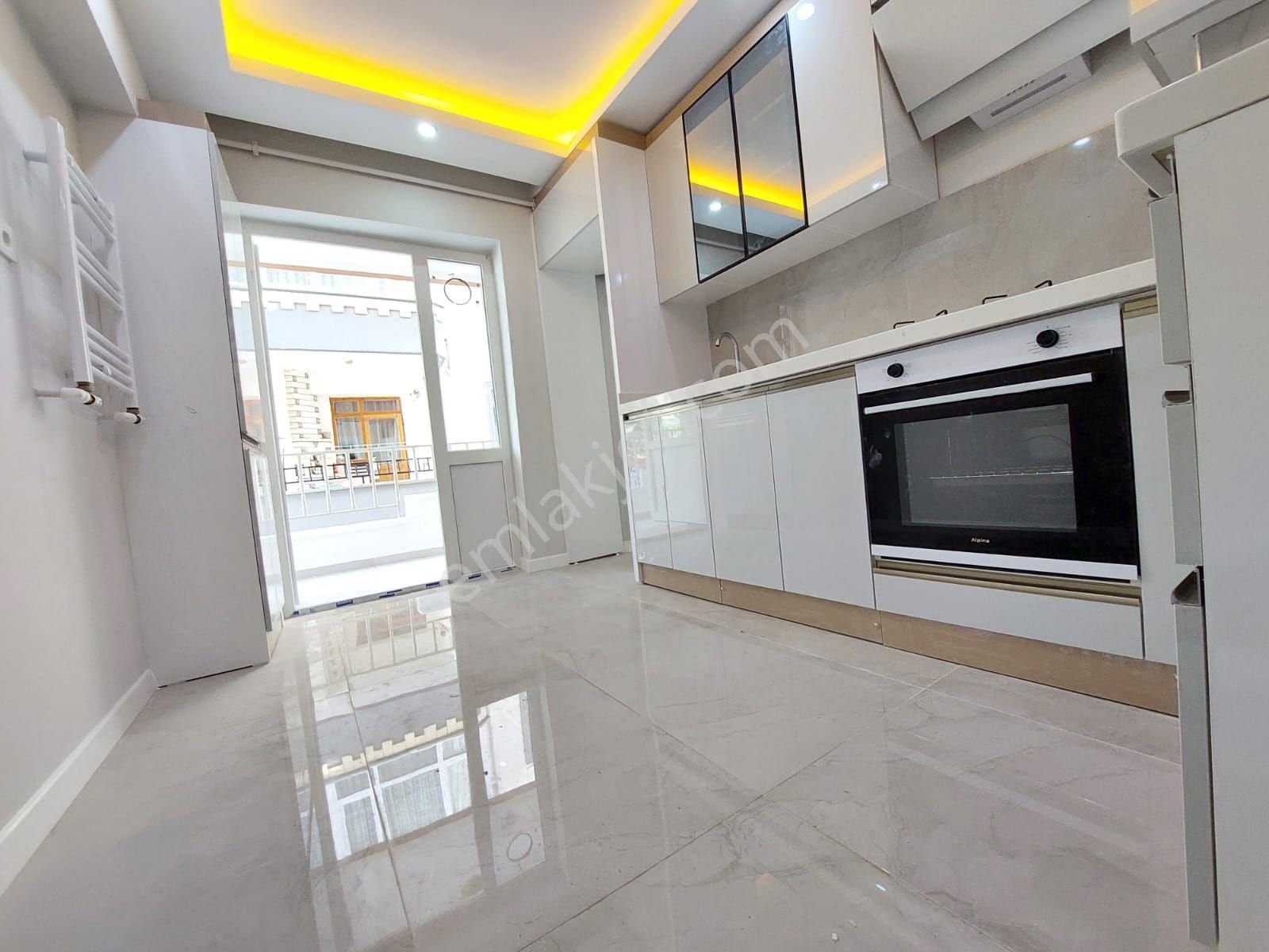 Fırsat__piyade Mah.'de__satılık__1.kat 3+1__ful+ful__ön Cephe - Görsel 25