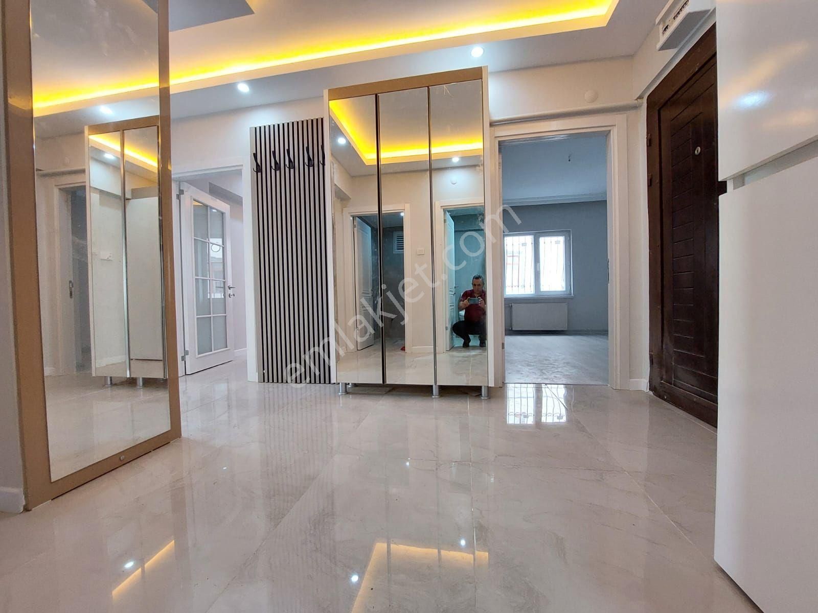 Fırsat__piyade Mah.'de__satılık__1.kat 3+1__ful+ful__ön Cephe - Görsel 9