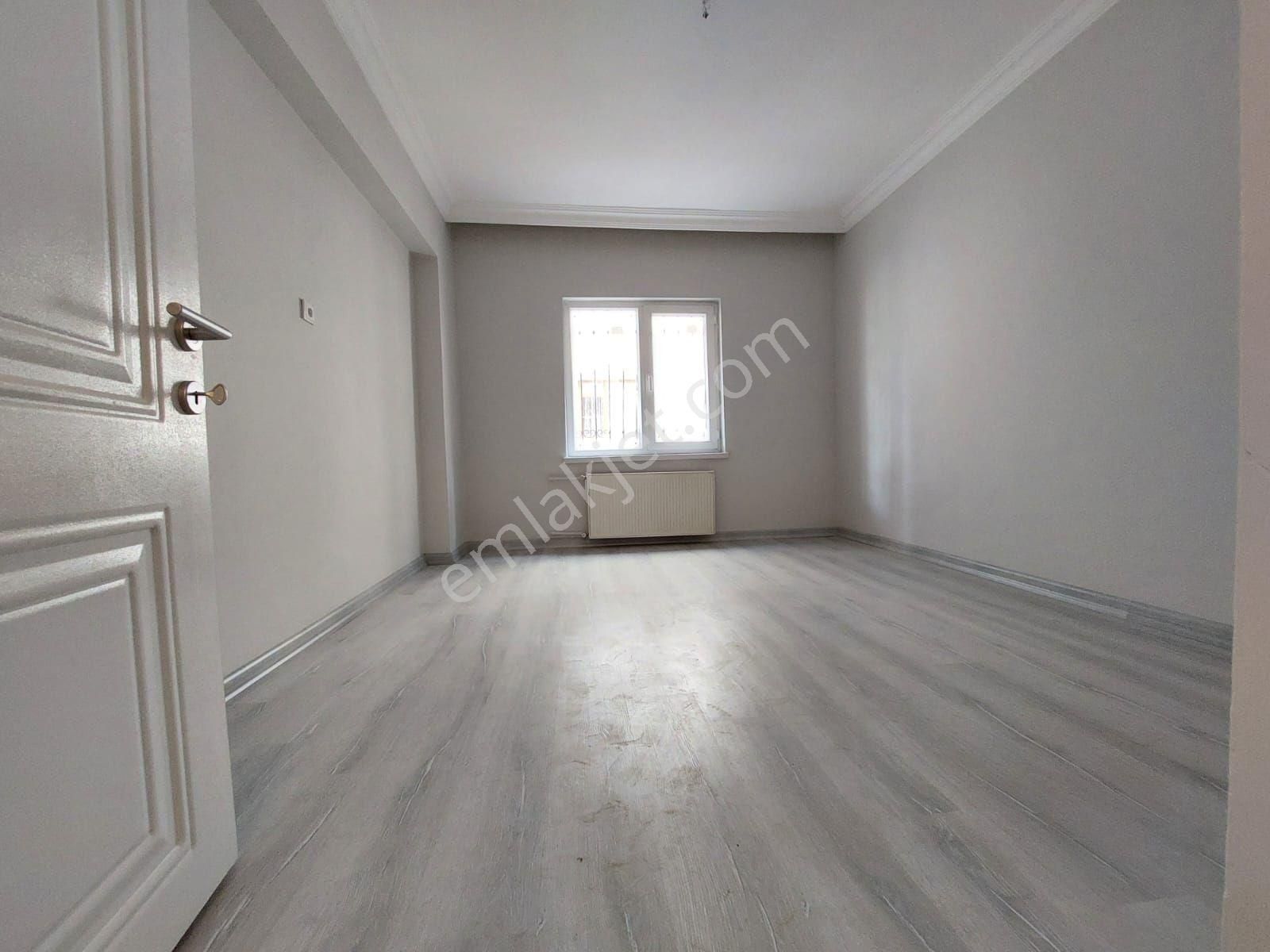 Fırsat__piyade Mah.'de__satılık__1.kat 3+1__ful+ful__ön Cephe - Görsel 10