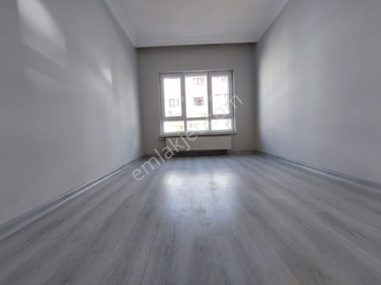 Fırsat__piyade Mah.'de__satılık__1.kat 3+1__ful+ful__ön Cephe - Görsel 21