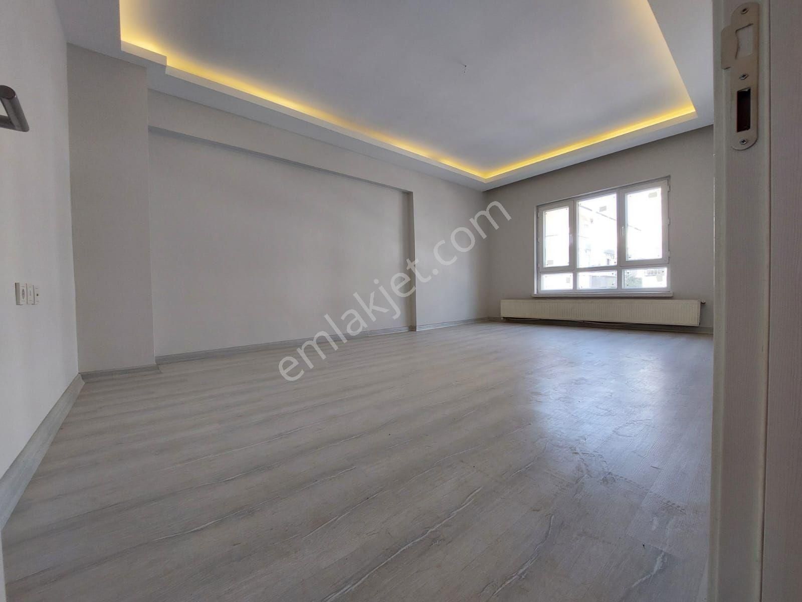 Fırsat__piyade Mah.'de__satılık__1.kat 3+1__ful+ful__ön Cephe - Görsel 2