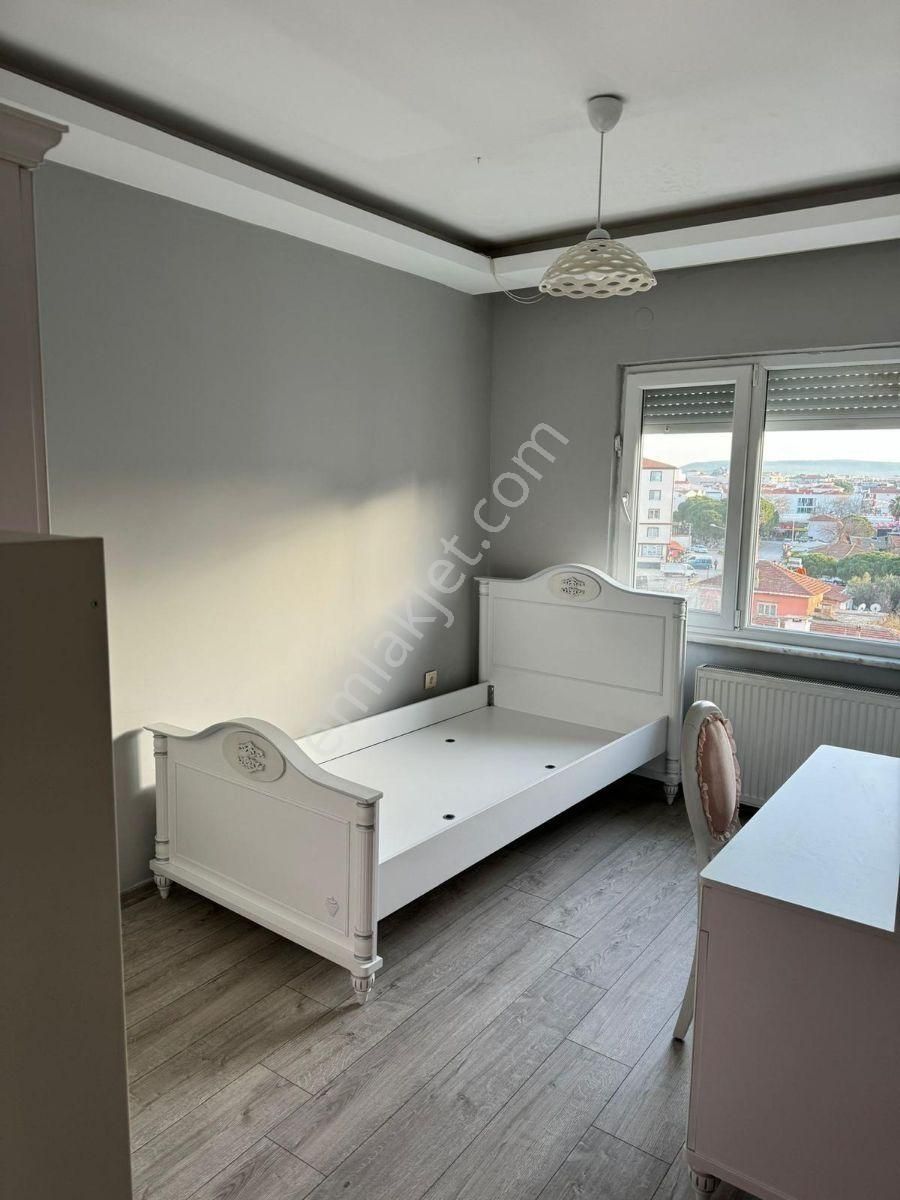 Karayaz'dan Cadde Üzeri Acil Satılık Ebeveyn Banyolu 3+1 Daire - Görsel 18