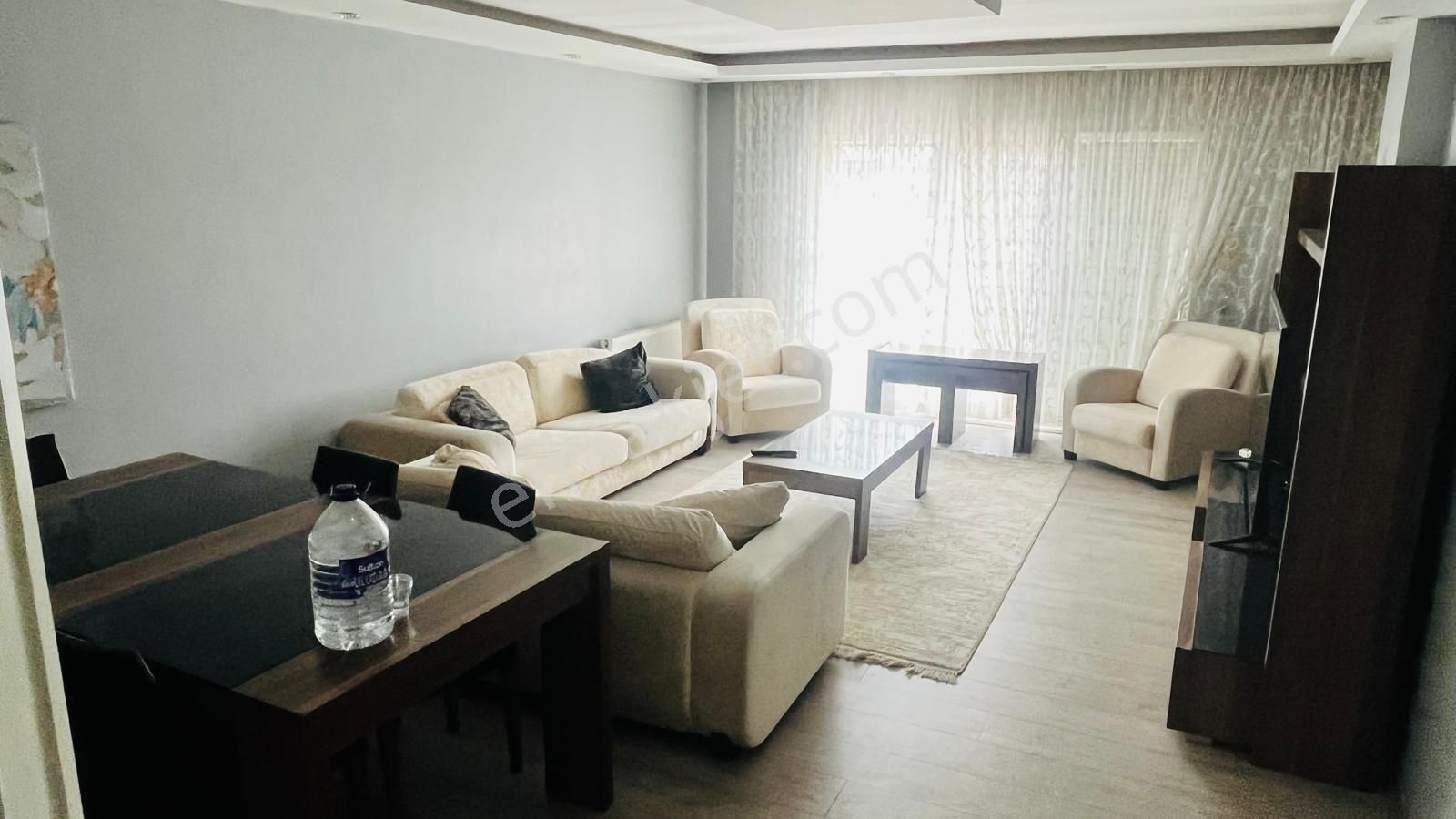 Karayaz'dan Cadde Üzeri Acil Satılık Ebeveyn Banyolu 3+1 Daire - Görsel 34