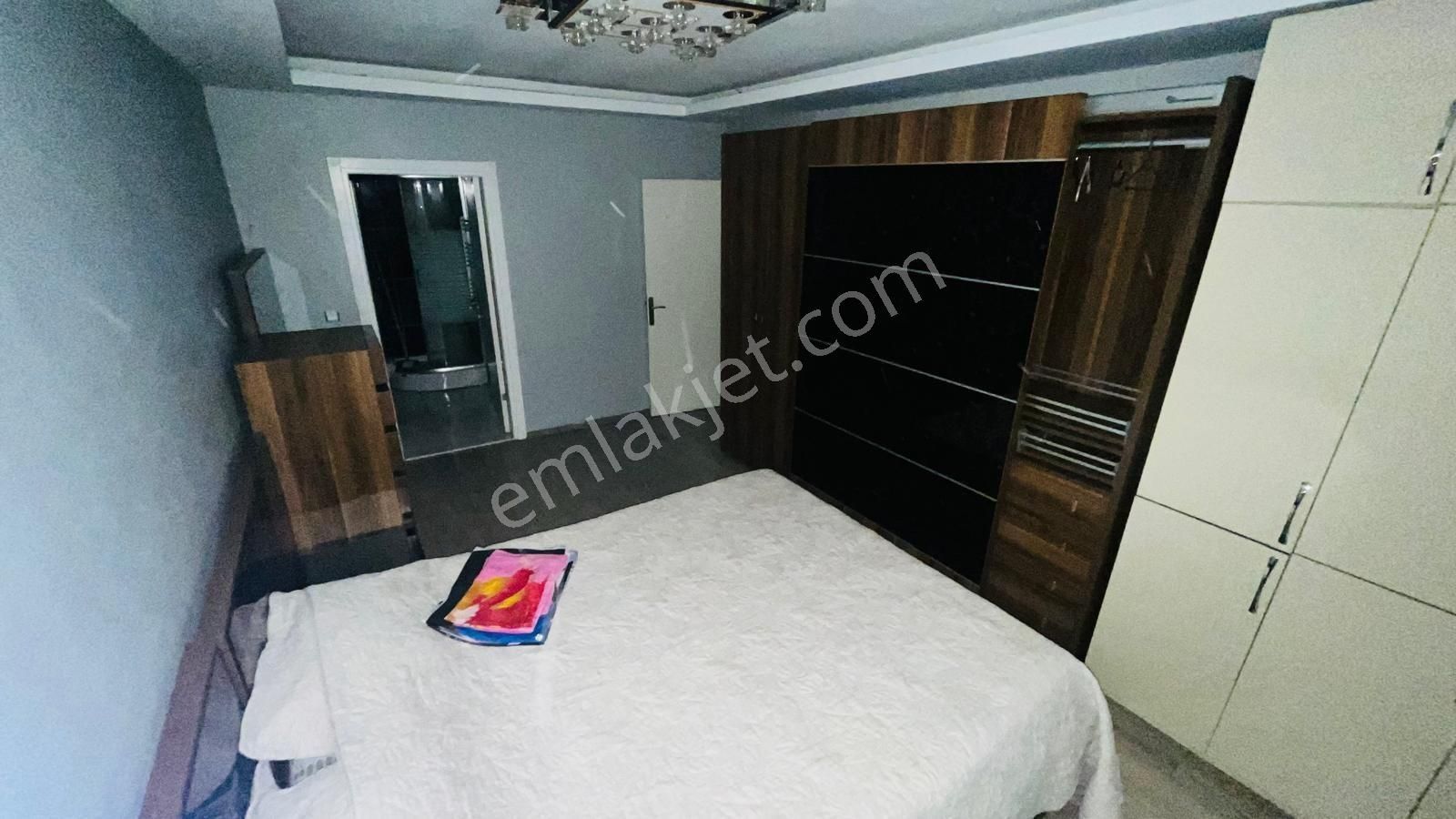 Karayaz'dan Cadde Üzeri Acil Satılık Ebeveyn Banyolu 3+1 Daire - Görsel 22