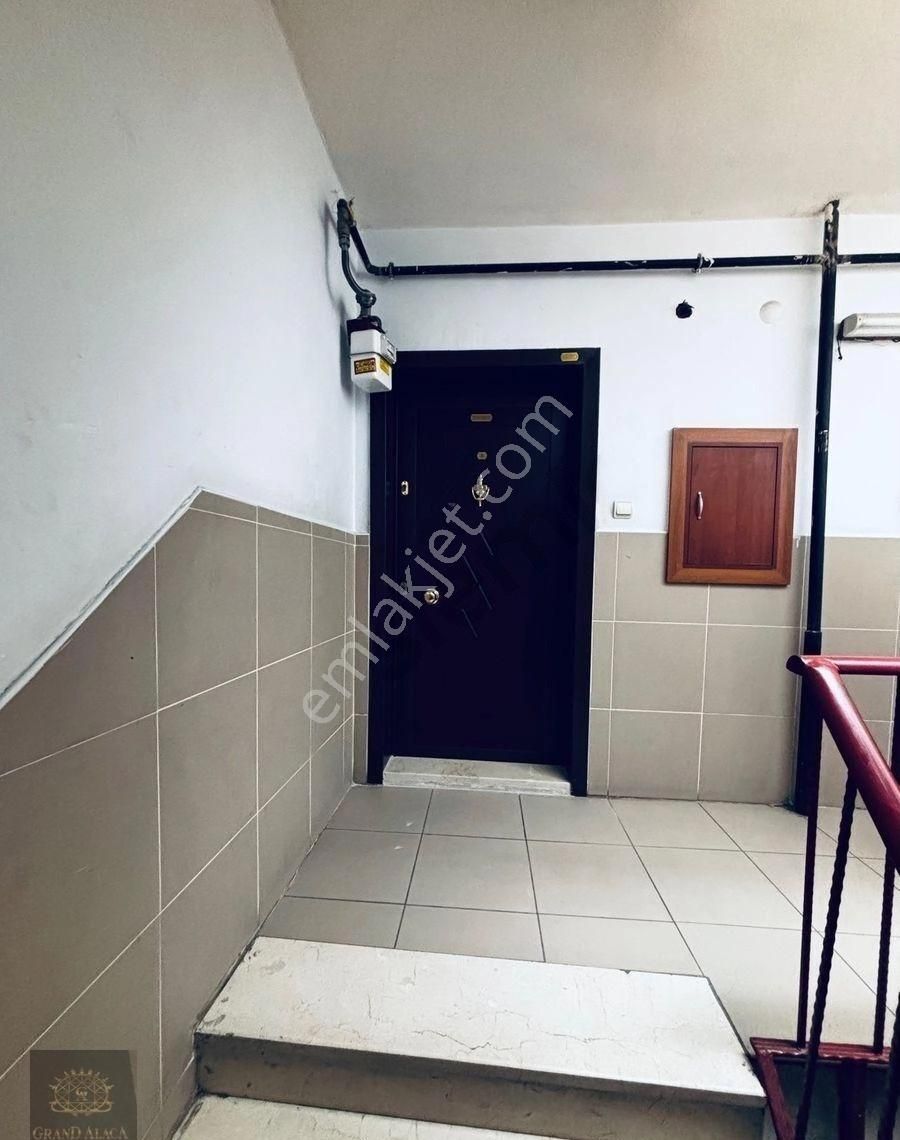 Acil Satılık Topçu Mahallesinde 3+1 - Görsel 2