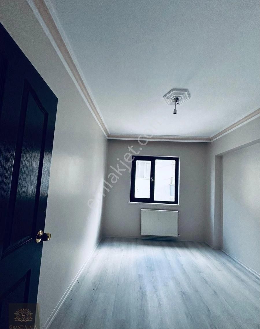 Acil Satılık Topçu Mahallesinde 3+1 - Görsel 4