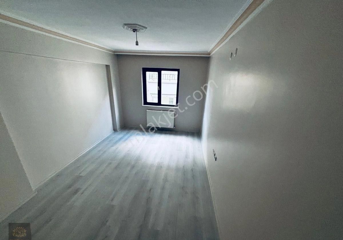 Acil Satılık Topçu Mahallesinde 3+1 - Görsel 31