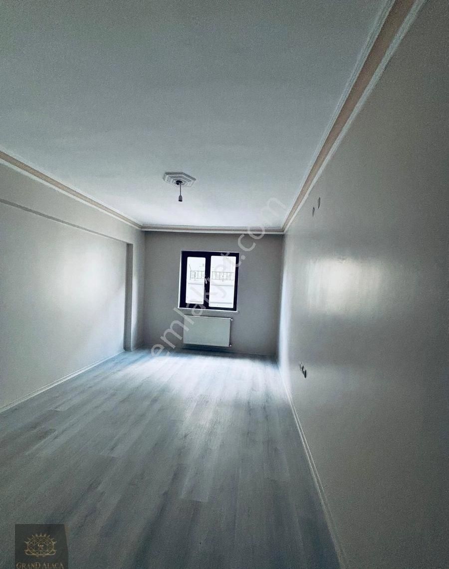 Acil Satılık Topçu Mahallesinde 3+1 - Görsel 12