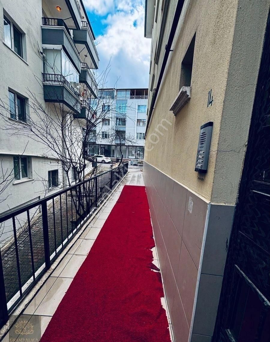 Acil Satılık Topçu Mahallesinde 3+1 - Görsel 11