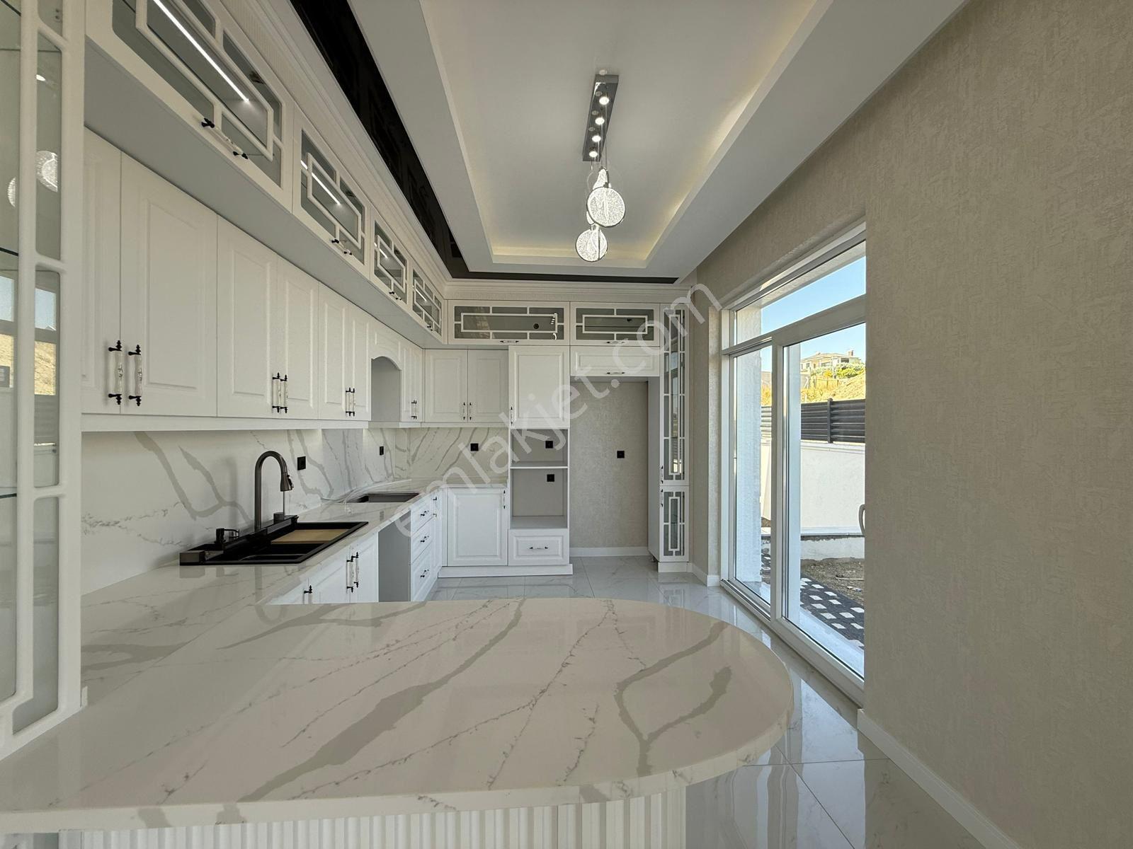 Ankara Gölbaşında Muhteşem 5+1 Kapalı Otopark,saunalı Villa*** - Görsel 18