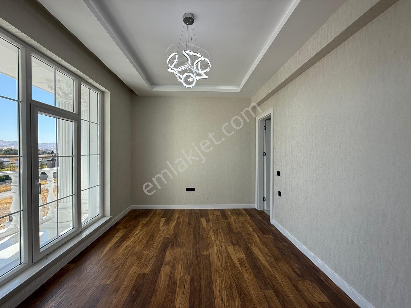 Ankara Gölbaşında Muhteşem 5+1 Kapalı Otopark,saunalı Villa*** - Görsel 32