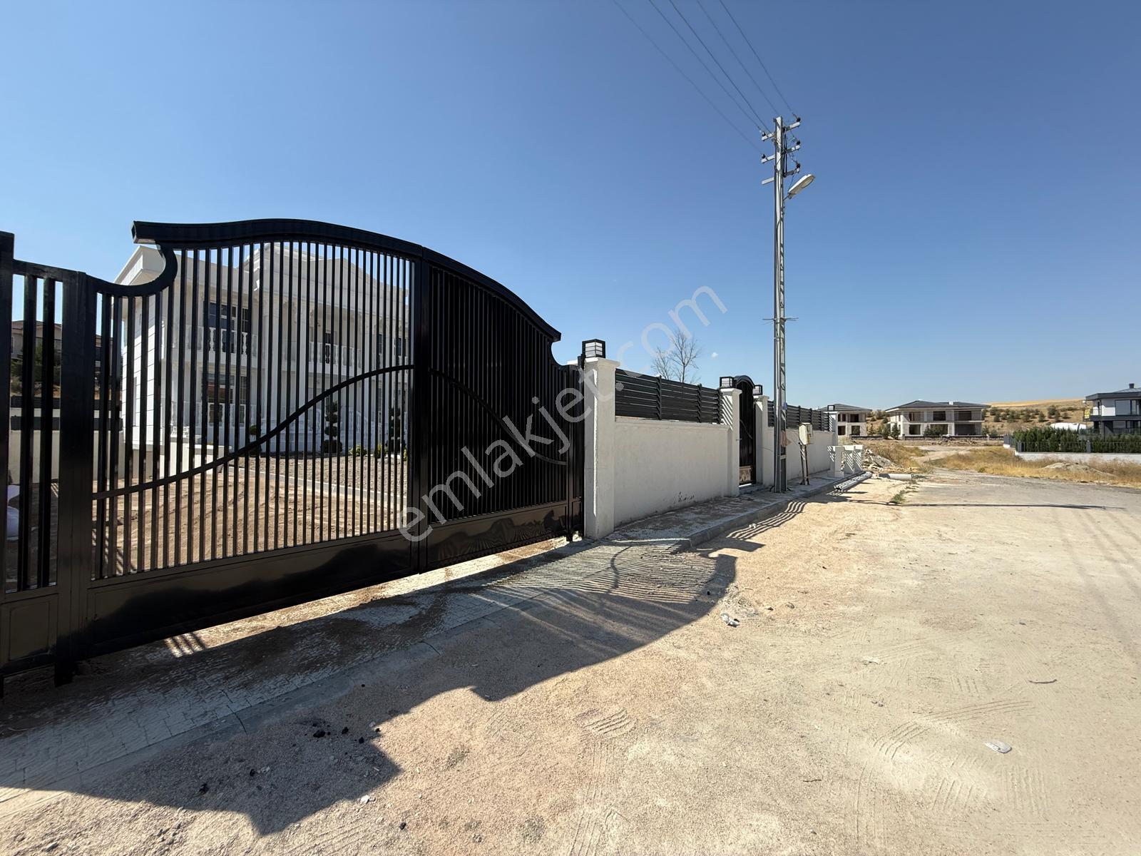 Ankara Gölbaşında Muhteşem 5+1 Kapalı Otopark,saunalı Villa*** - Görsel 29