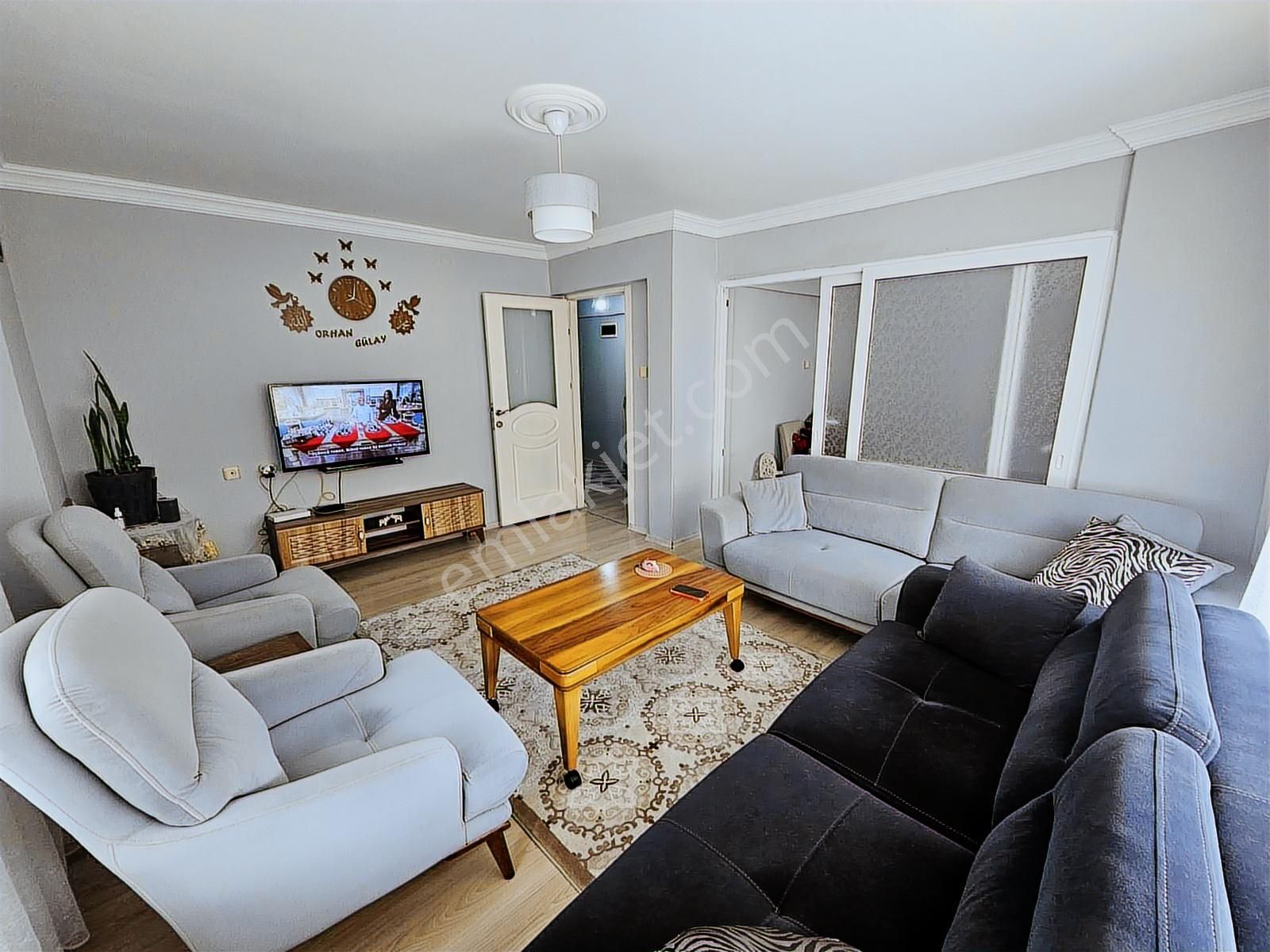 Söke Konak Mahallesinde Satılık 3+1 Doğalgazlı Daire