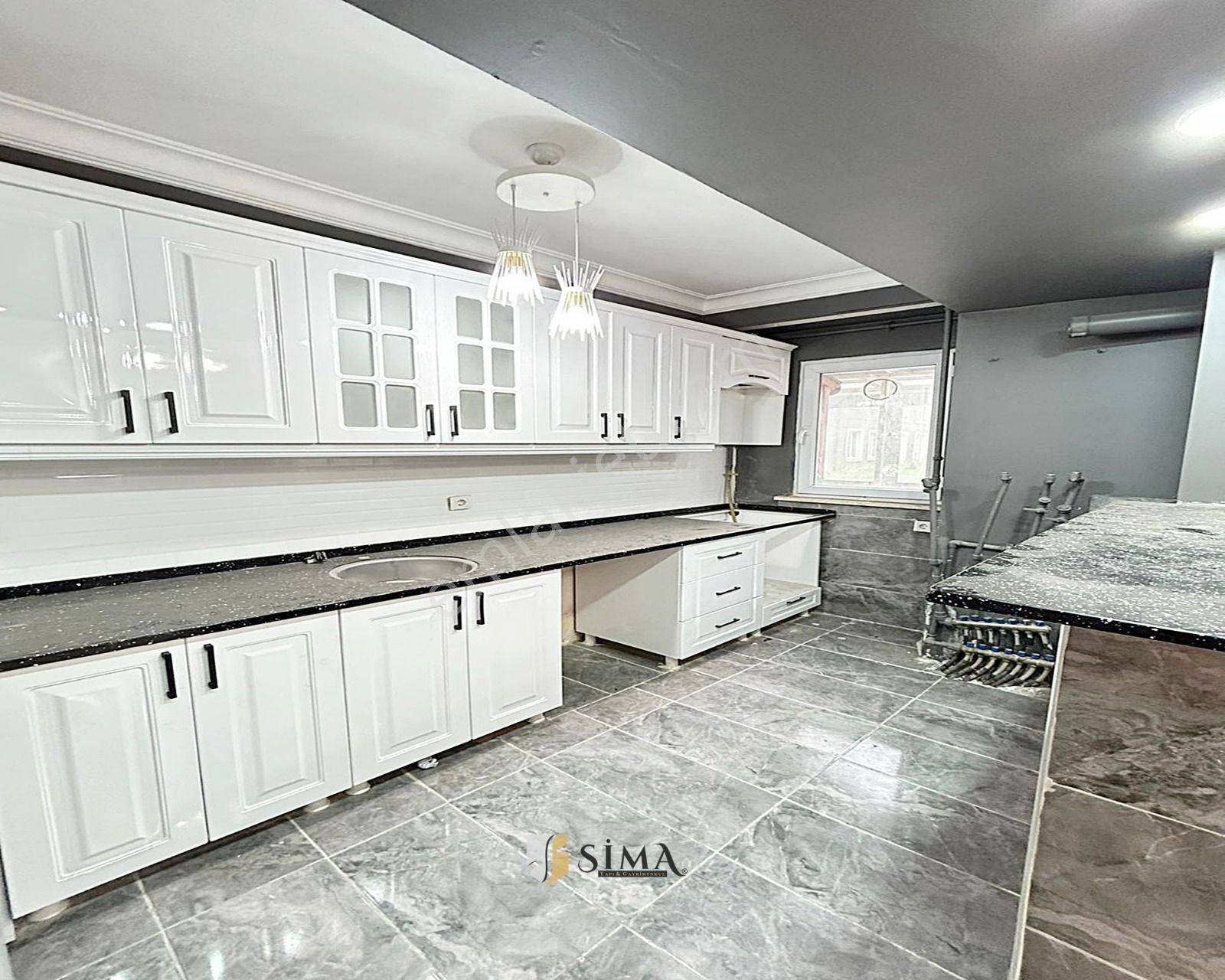 Otoparklı Güvenlikli Ebeveyn Banyolu Cadde Üzeri 3+1 Site İçi Daire - Görsel 28