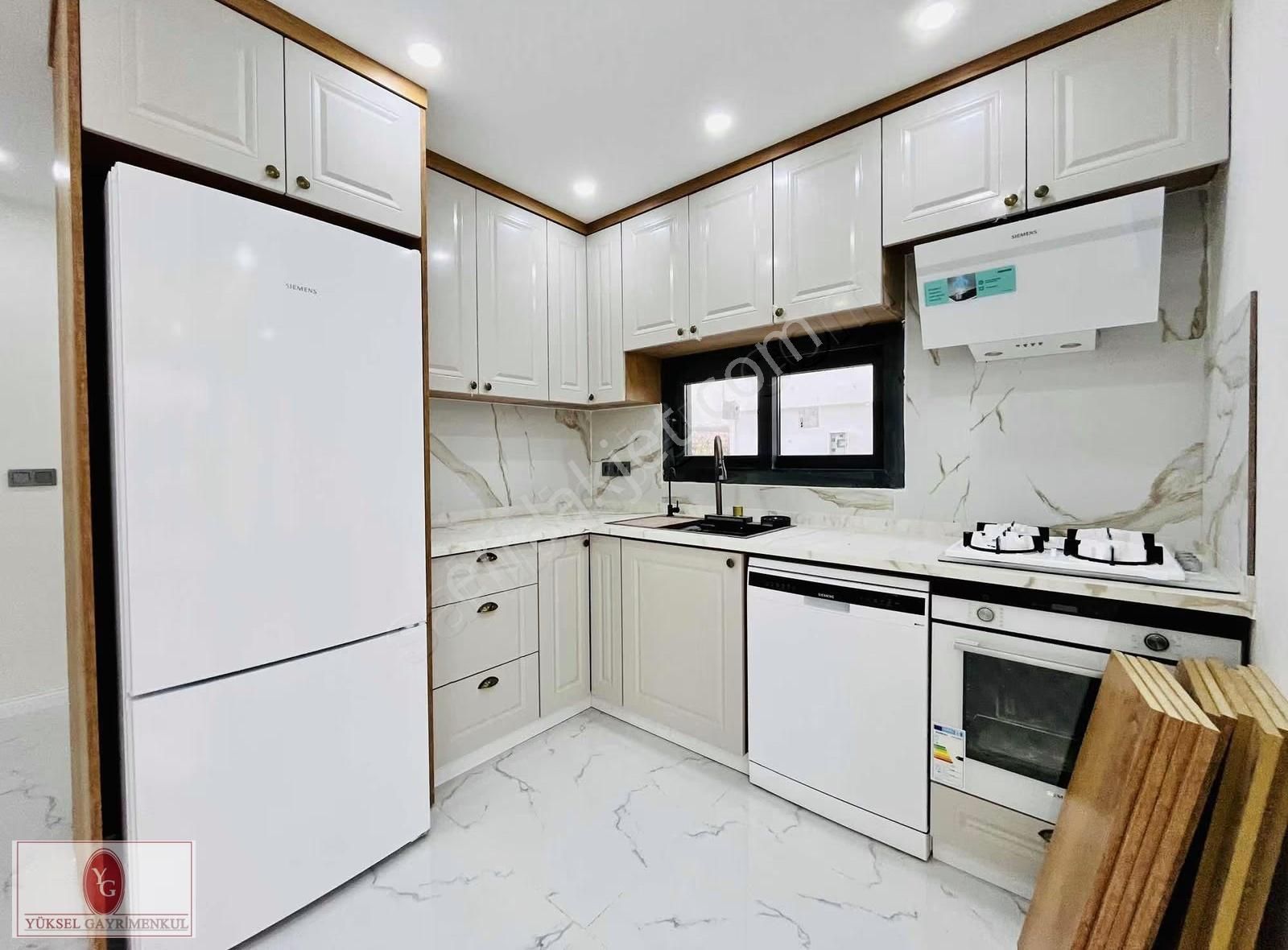 Yükselden Gürede Denize 50 Metre Ultra Lüx Tasarım 4+1 Villa - Görsel 13