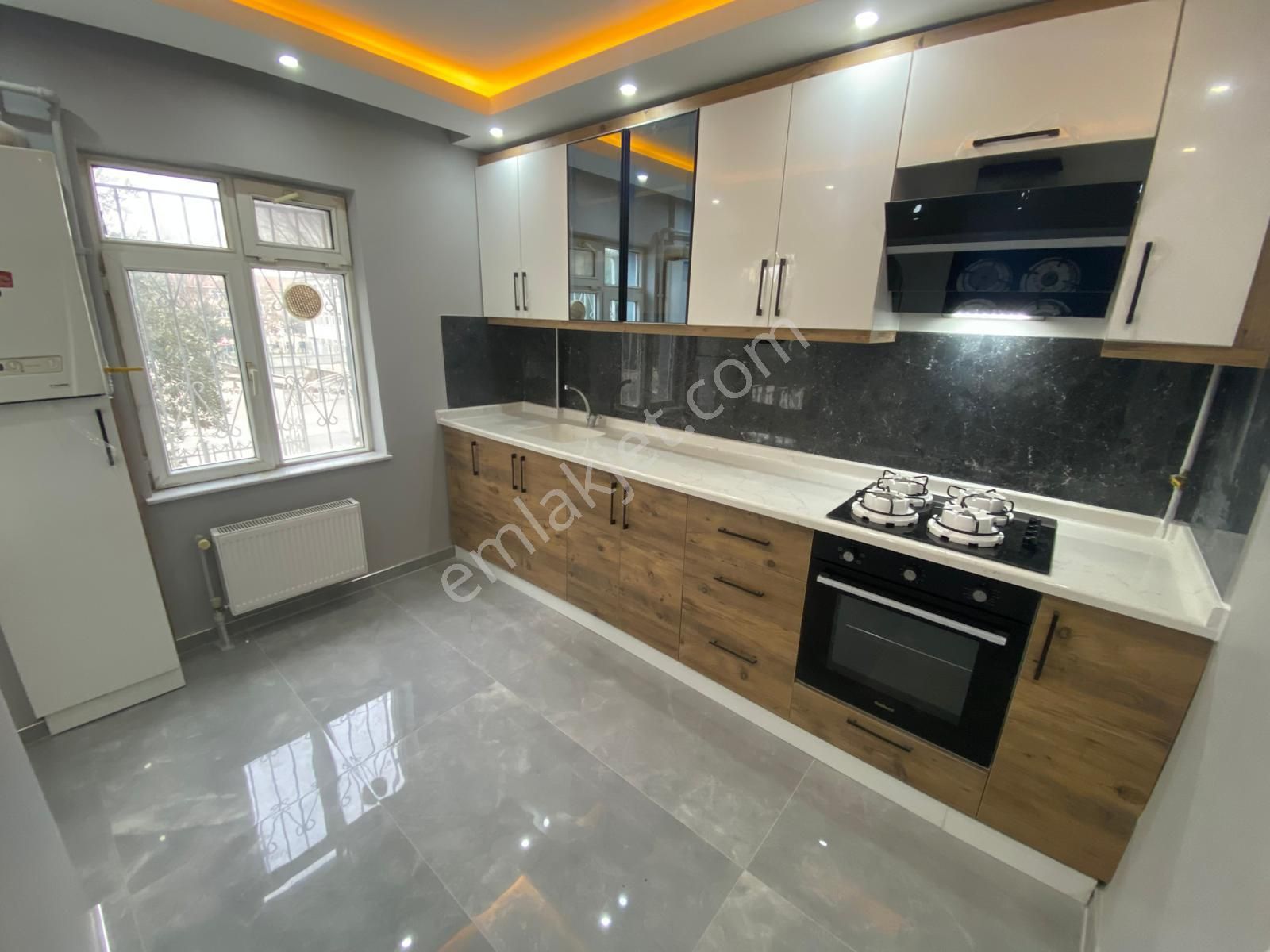 Gazi Osman Paşada 3+1 Sitede Yüksek Giriş Daire! - Görsel 2