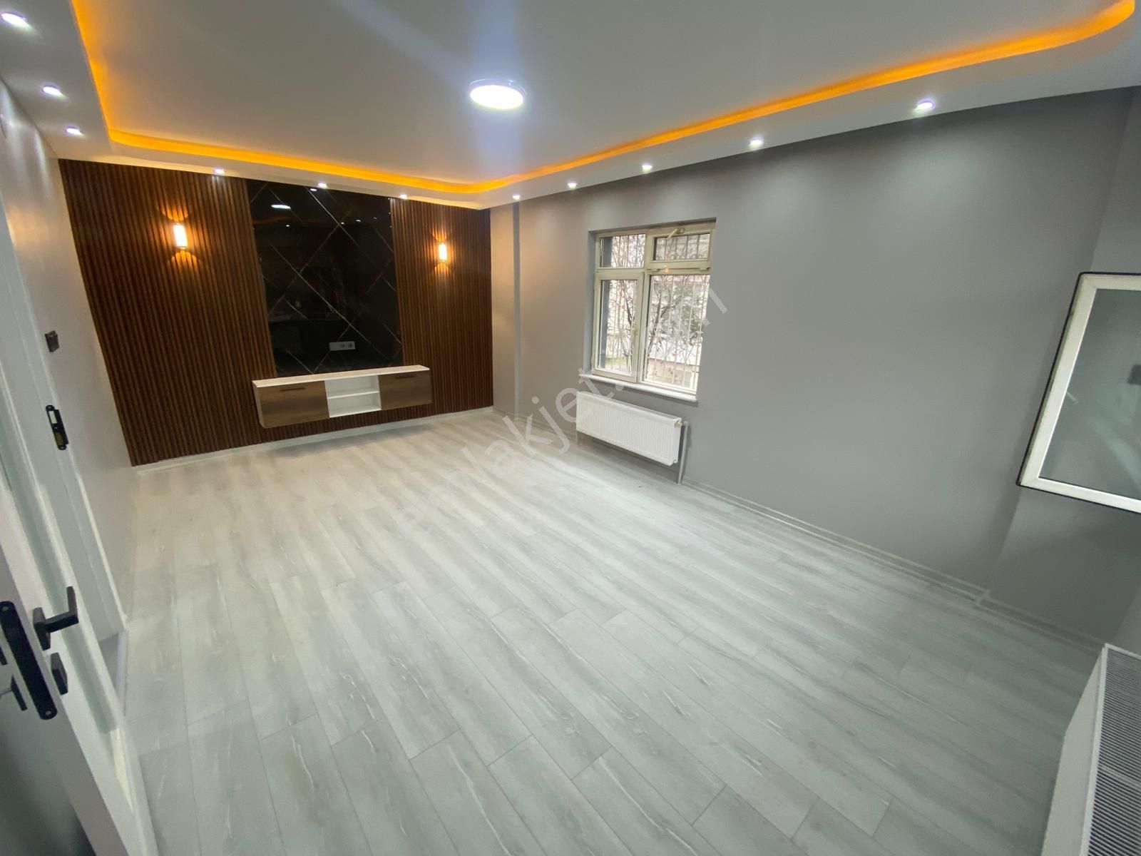 Gazi Osman Paşada 3+1 Sitede Yüksek Giriş Daire! - Görsel 7