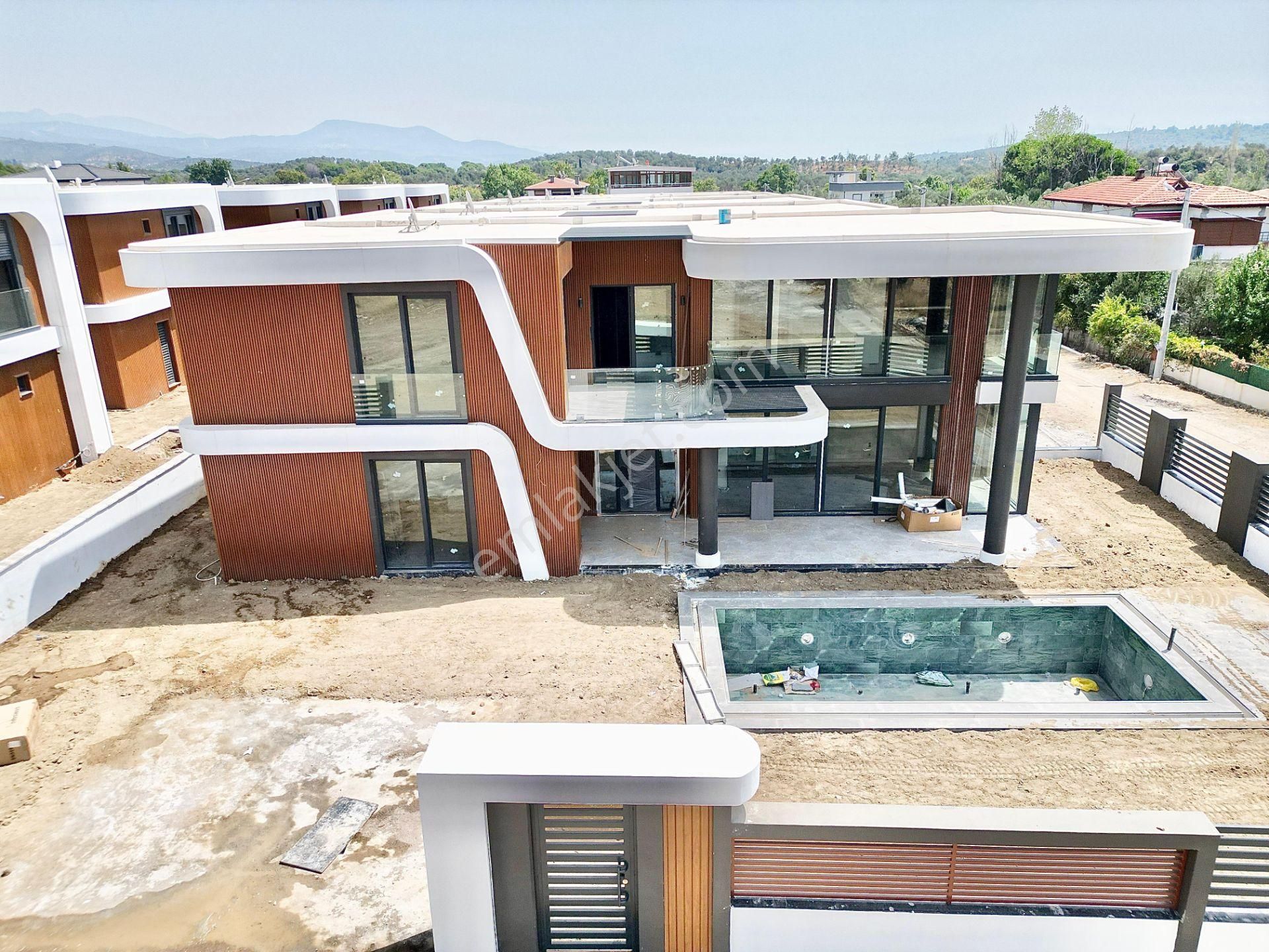 Yükselden Satılık Gürede Ultra Lux Sitede Havuzlu Tam Bağımsız 4+1 Villa - Görsel 6