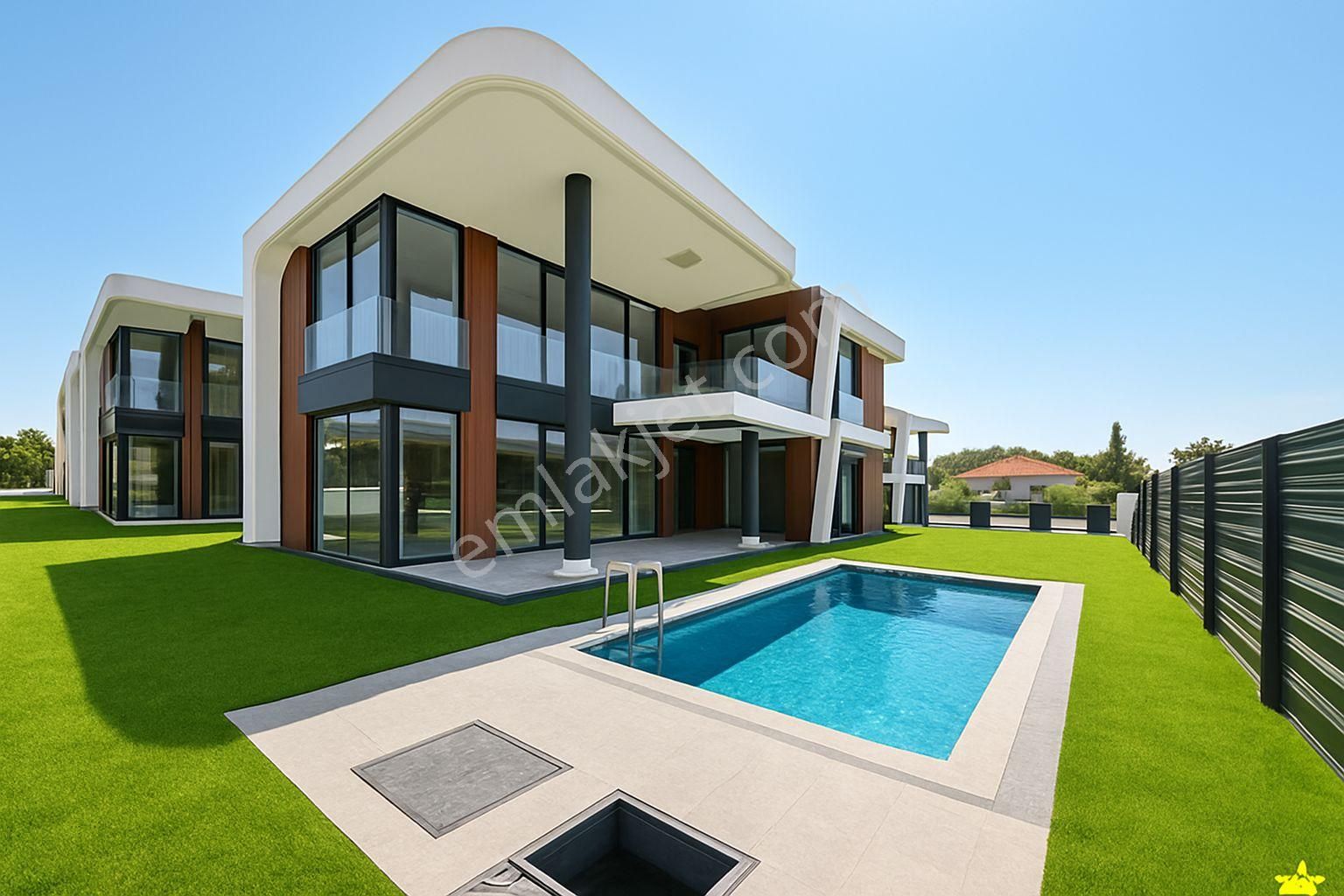 Yükselden Satılık Gürede Ultra Lux Sitede Havuzlu Tam Bağımsız 4+1 Villa - Görsel 3