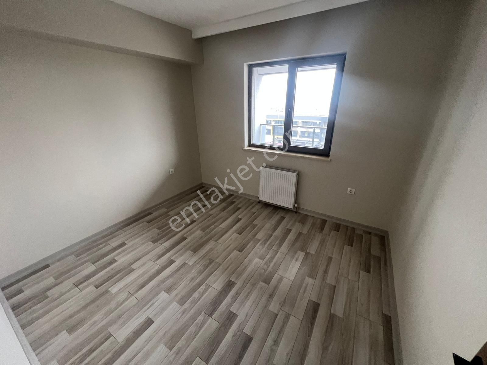 Eryaman Yeşilova Mah.bulvar Cephe Site İçi2+1sıfır Satılık Daire - Görsel 7