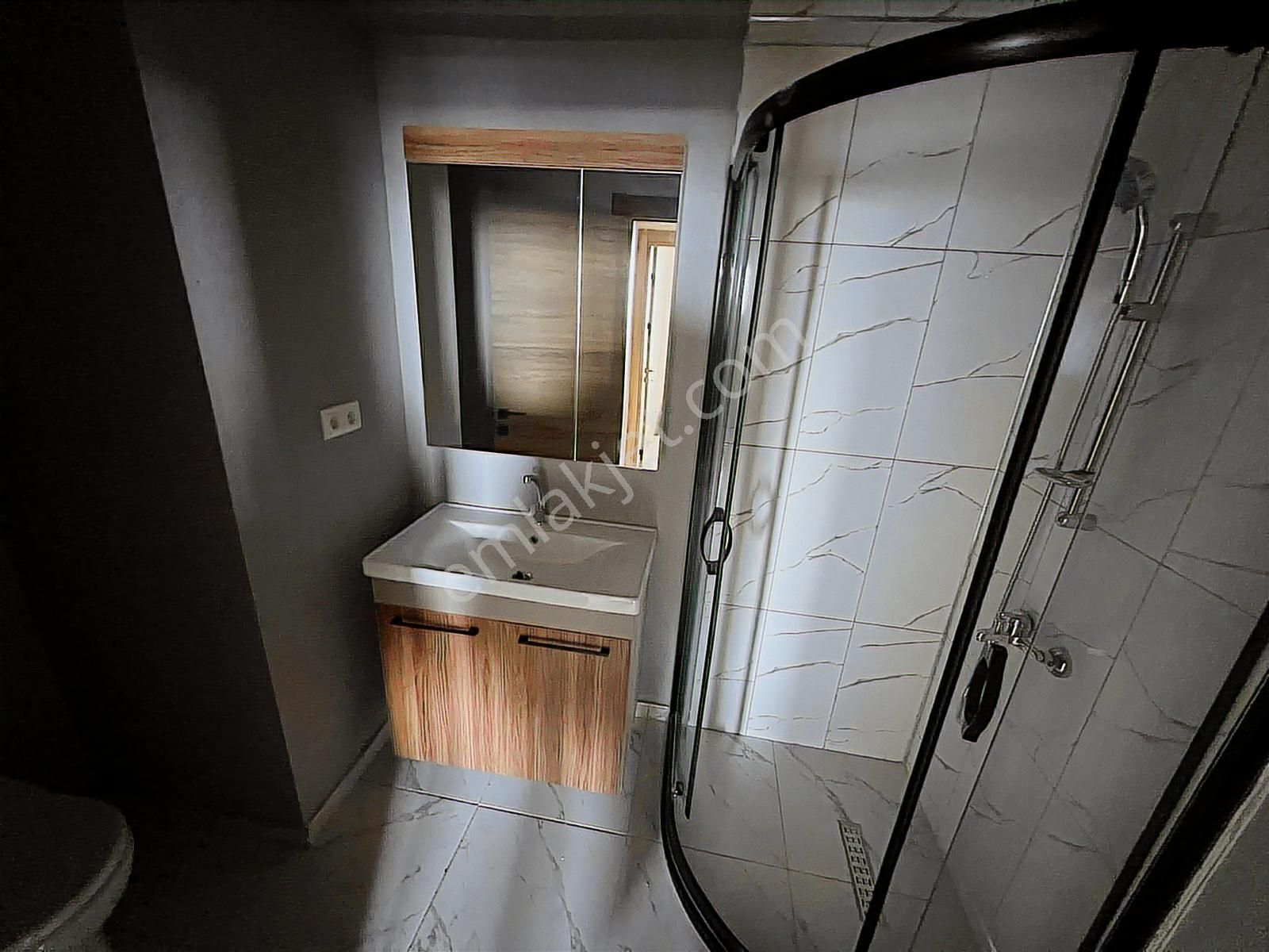 Eryaman Yeşilova Mah.bulvar Cephe Site İçi2+1sıfır Satılık Daire - Görsel 4