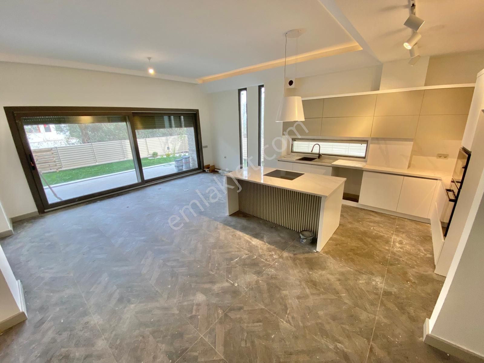 Yükselden Satılık Gürede Full Deniz Manzaralı Müstakil 4+1 Villa - Görsel 9