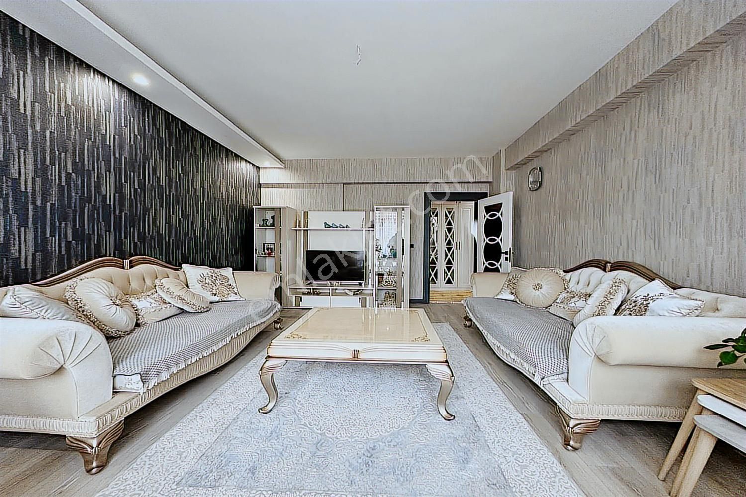 Hisar 3+1 Ara Katta Cadde Yakını Geniş Daire İsteyenlere Fırsat - Görsel 23