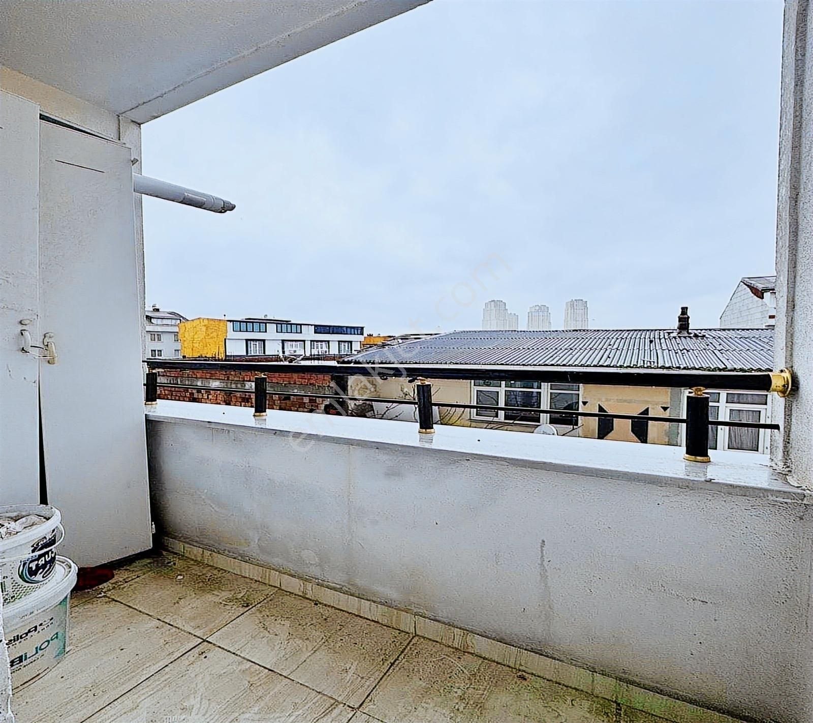 Metrobüse Yakın 5 Dakika Mesafede 1.kat 2+1 100m2 2.850.000 Tl - Görsel 31