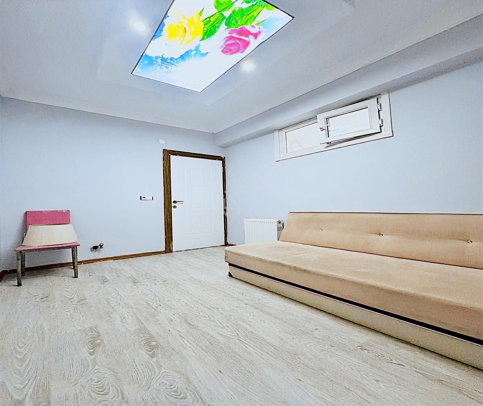 Metrobüse Yakın 5 Dakika Mesafede 1.kat 2+1 100m2 2.850.000 Tl - Görsel 20