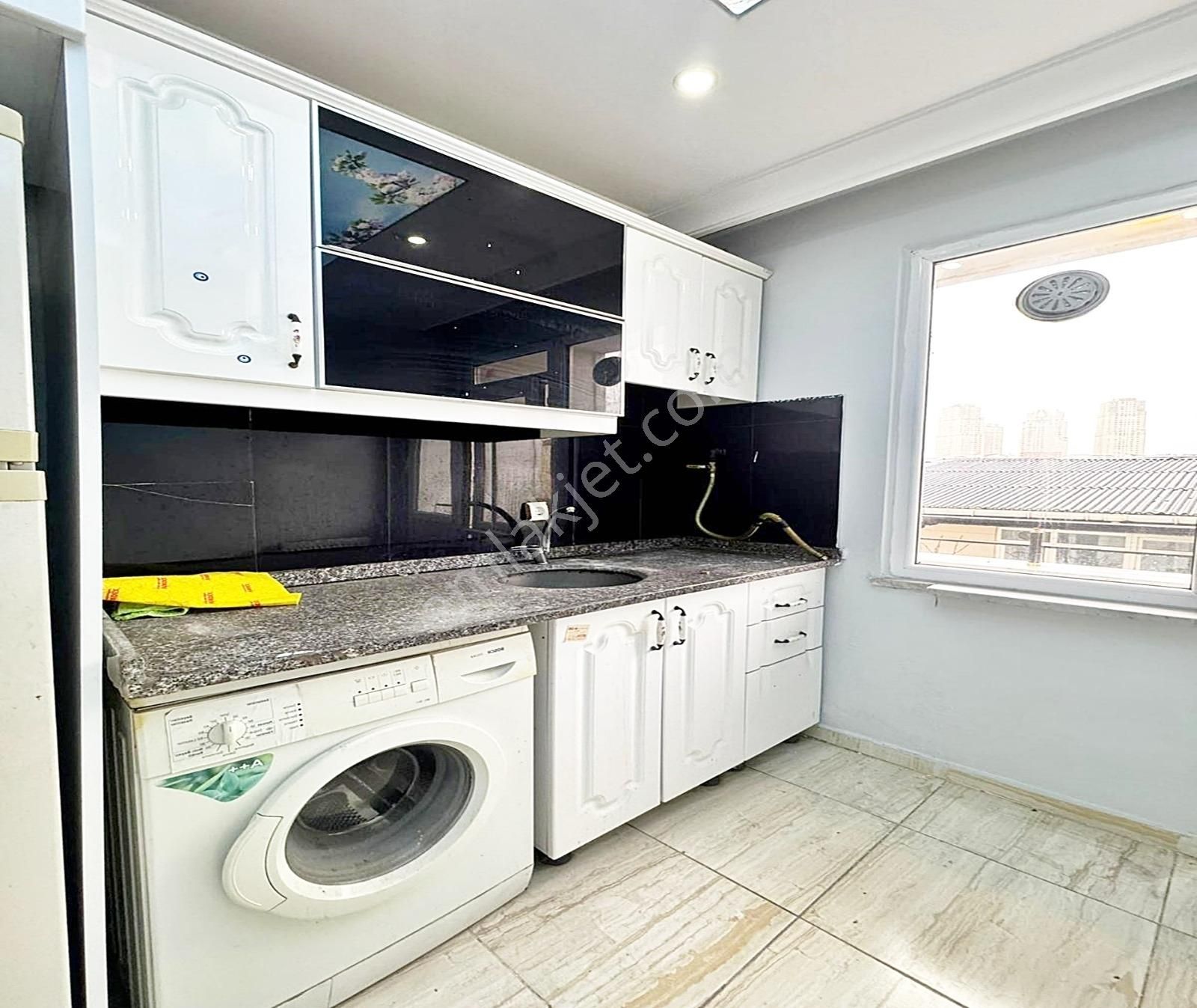 Metrobüse Yakın 5 Dakika Mesafede 1.kat 2+1 100m2 2.850.000 Tl - Görsel 23